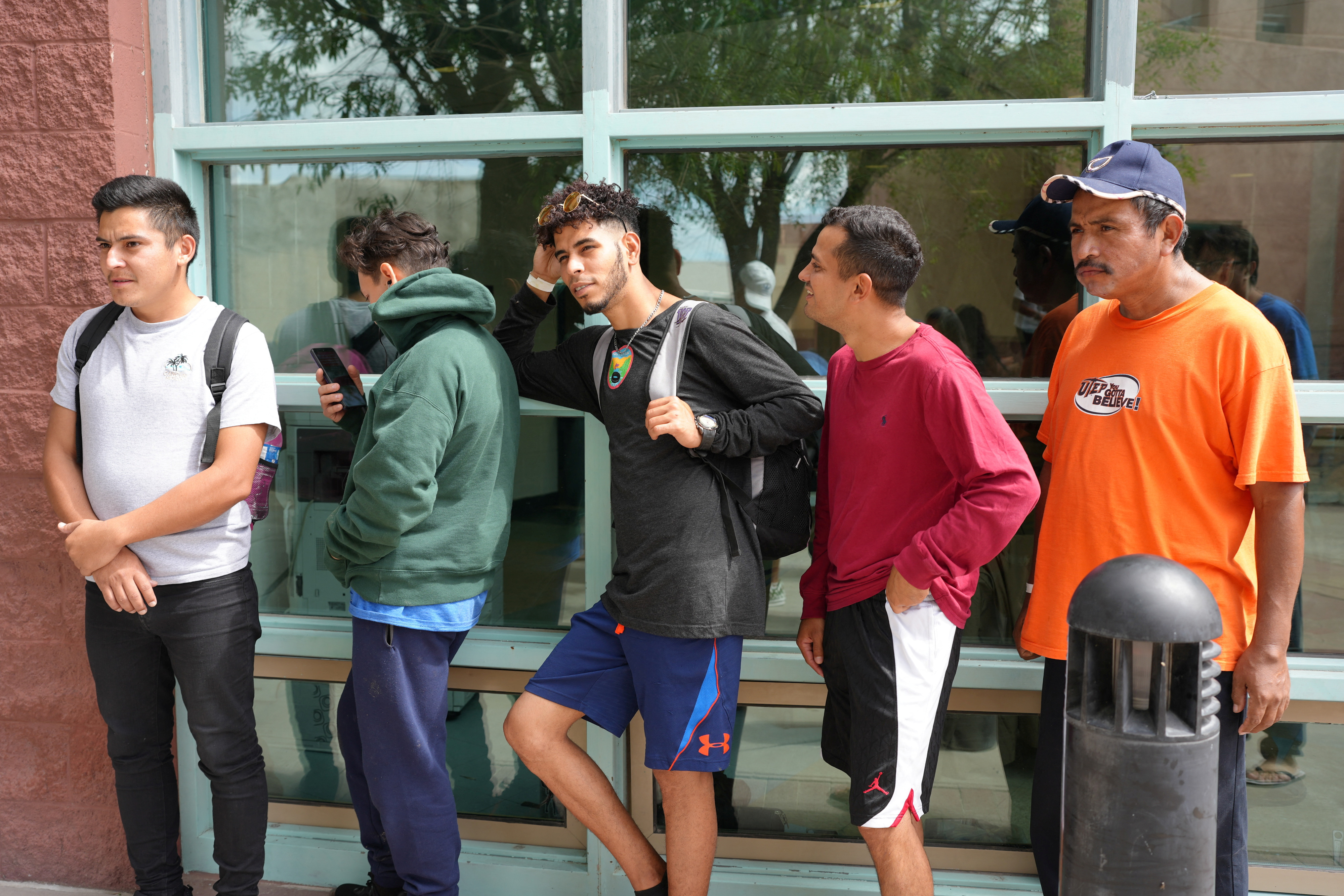 Refugees and migrants waiting