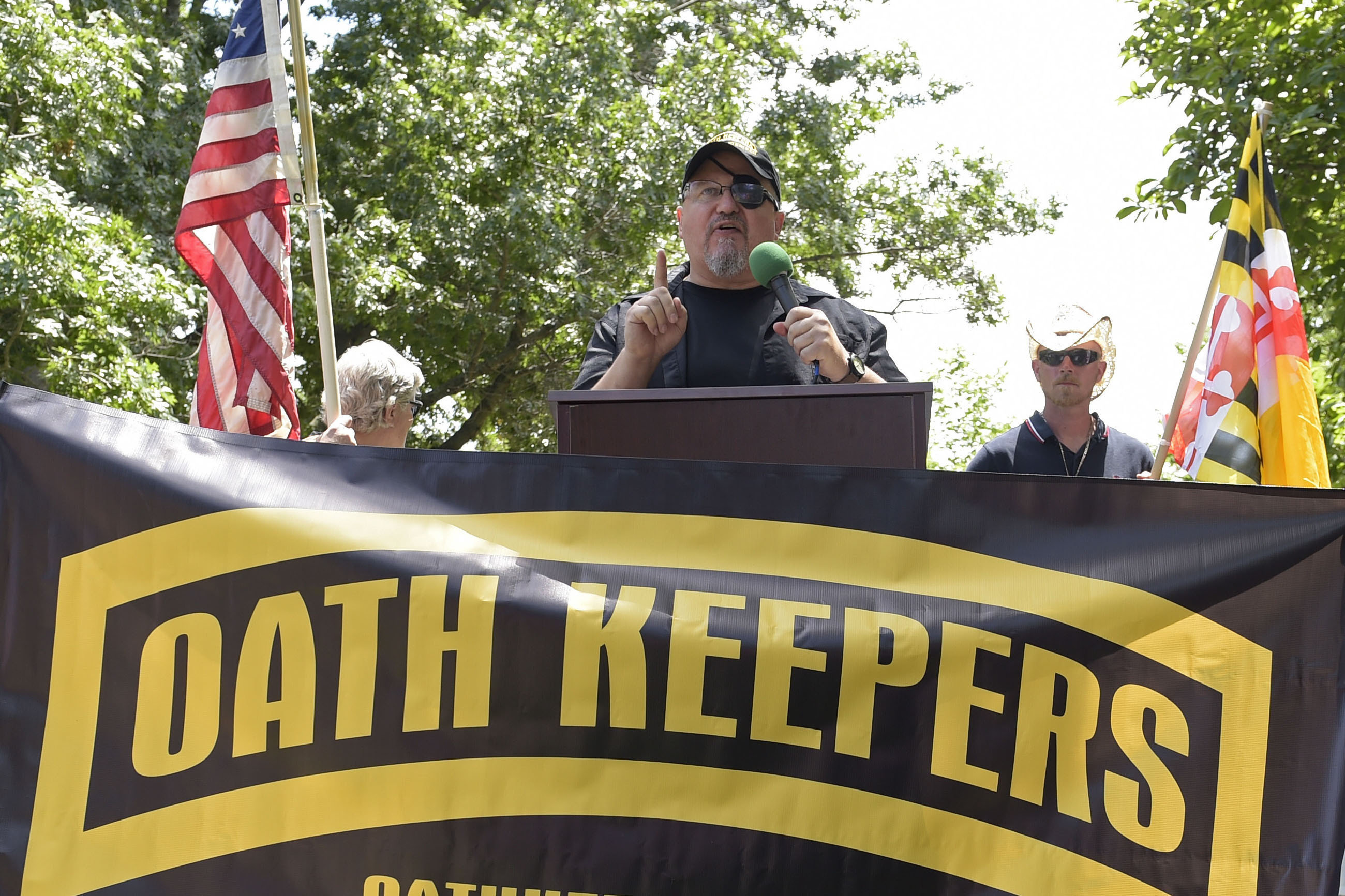Oath keepers sign