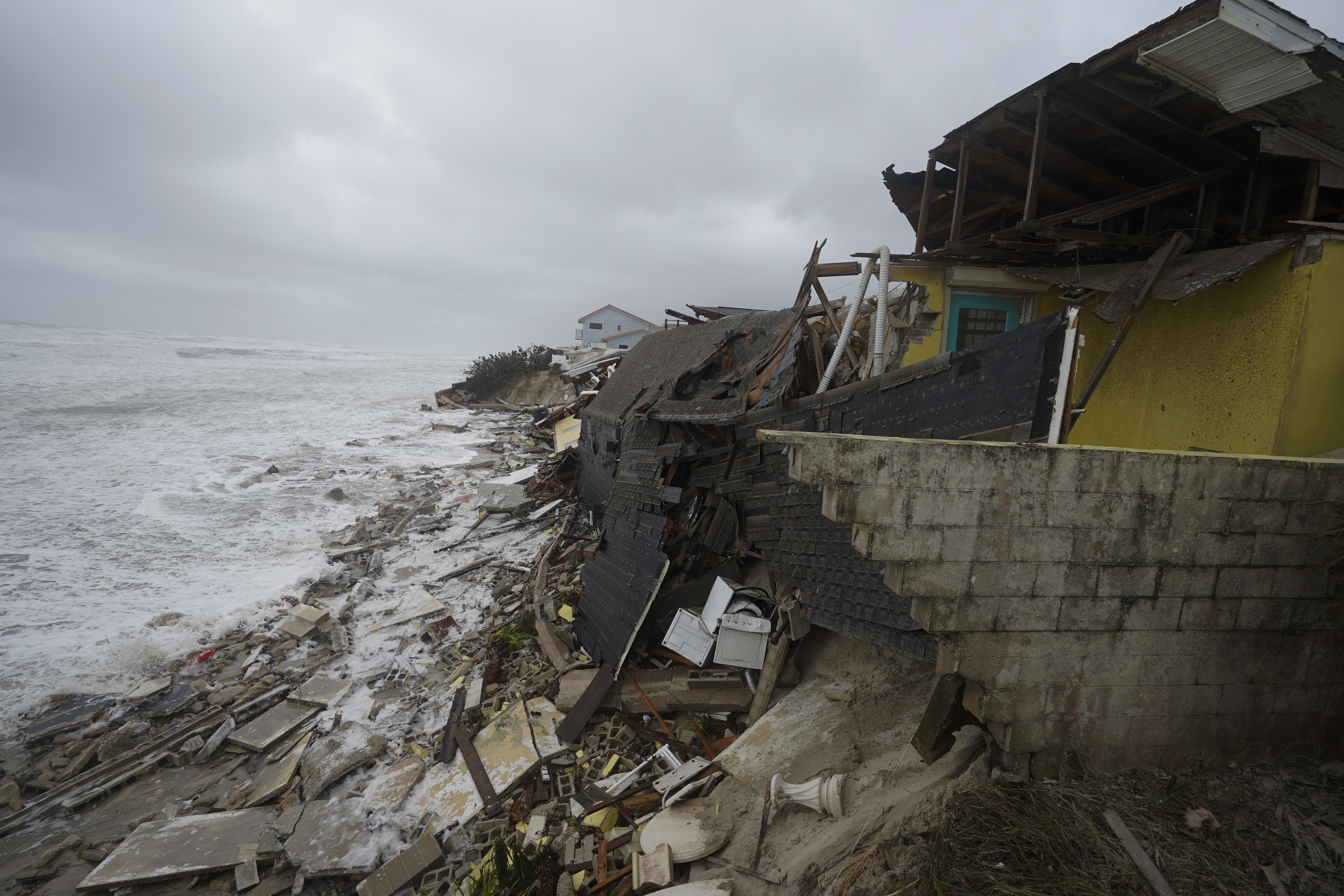 houses destroyed by hurricane