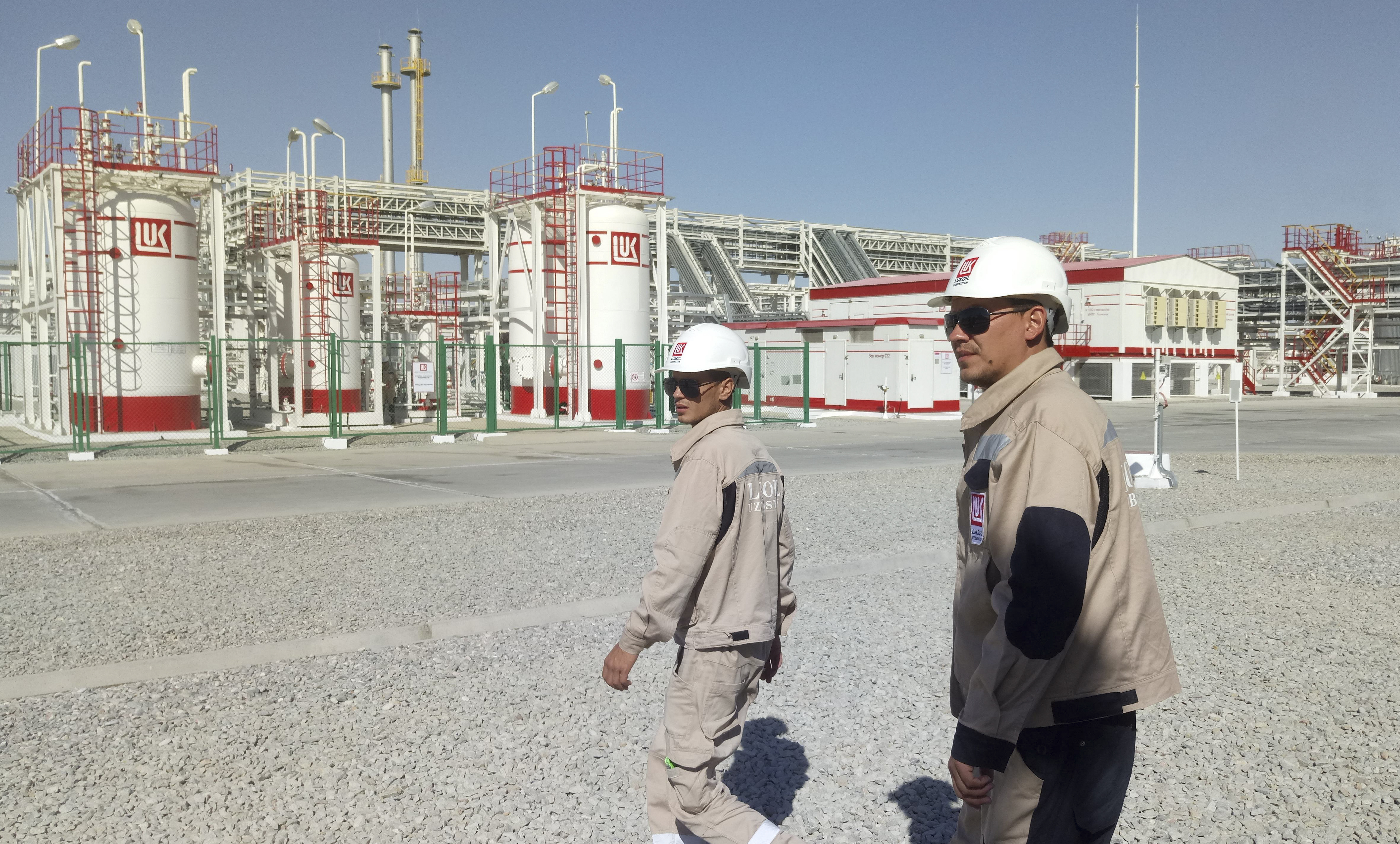 A gas plant in Uzbekistanl