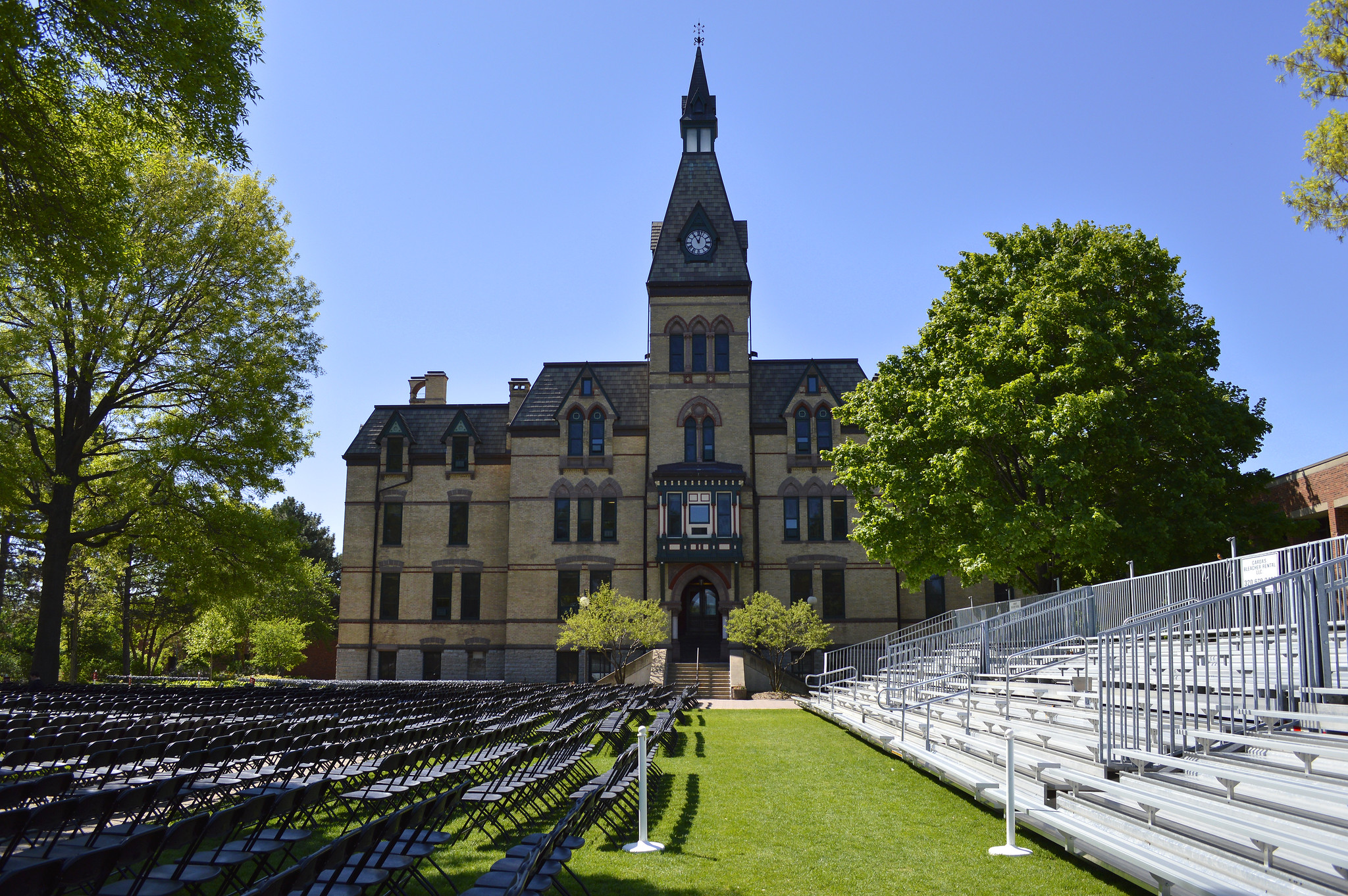 Hamline University building