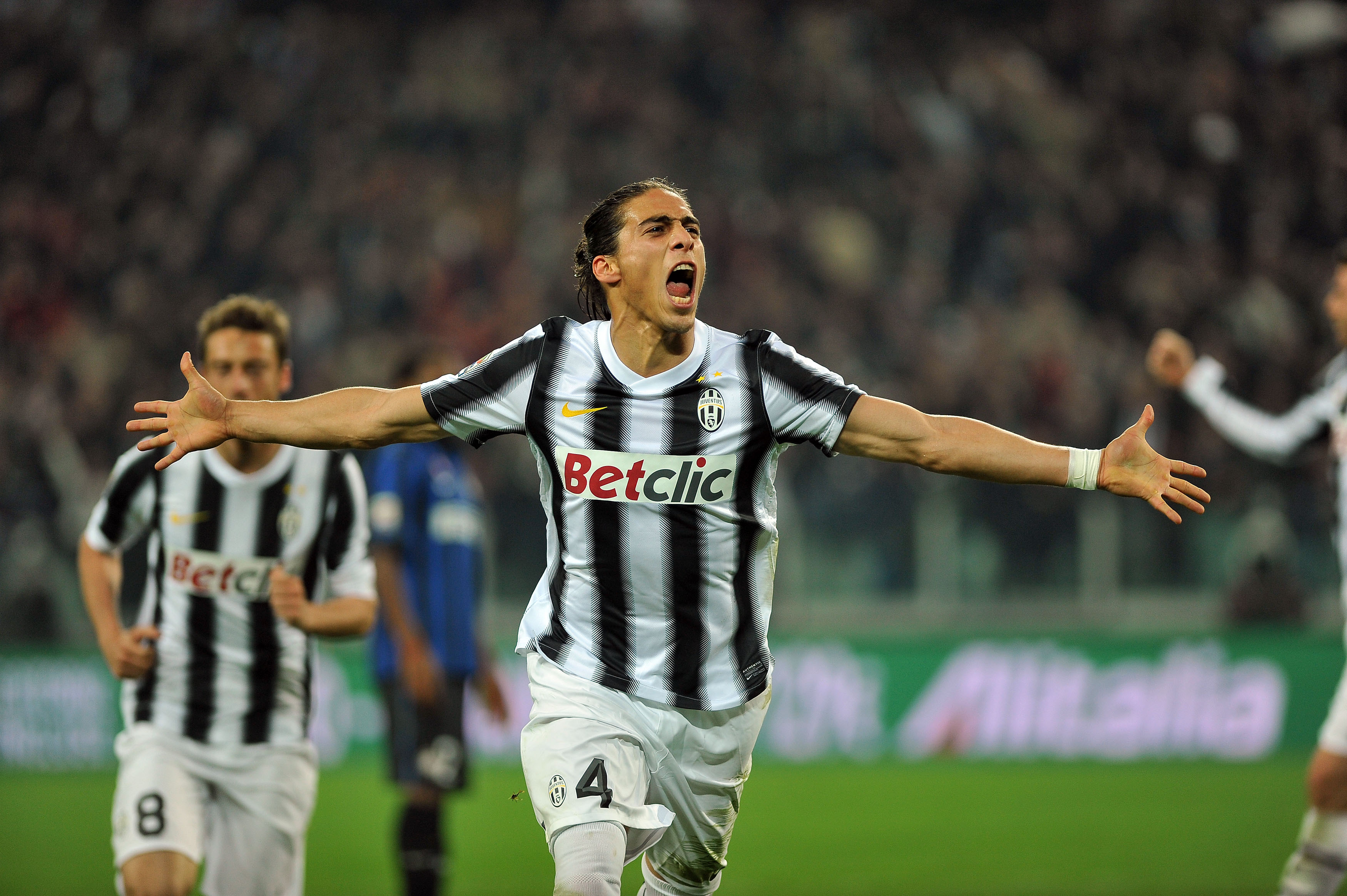 Juventus' Jose Martin Caceres,of Uruguay, celebrates after he scored during a Serie A soccer match