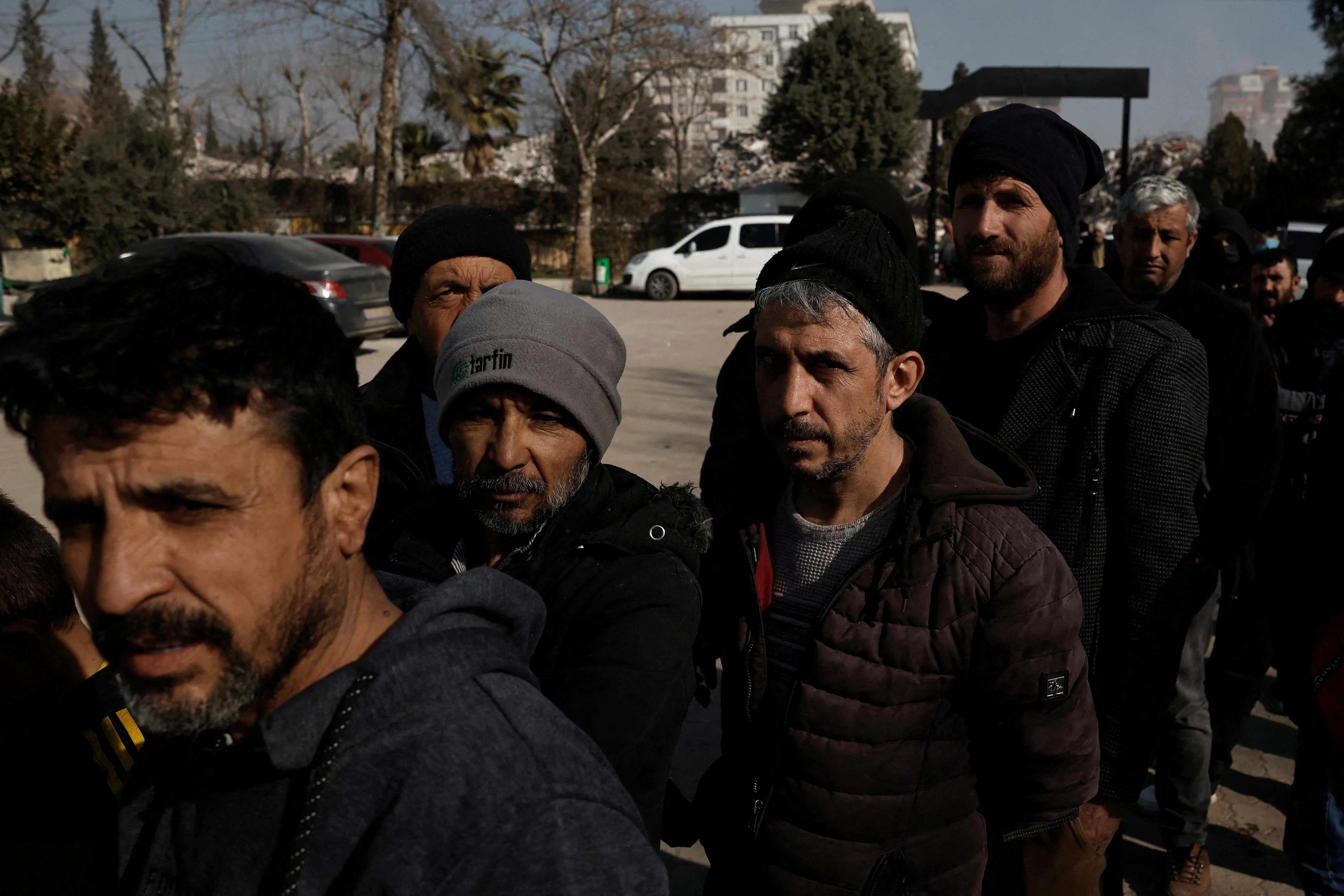 People queue for humanitarian aid