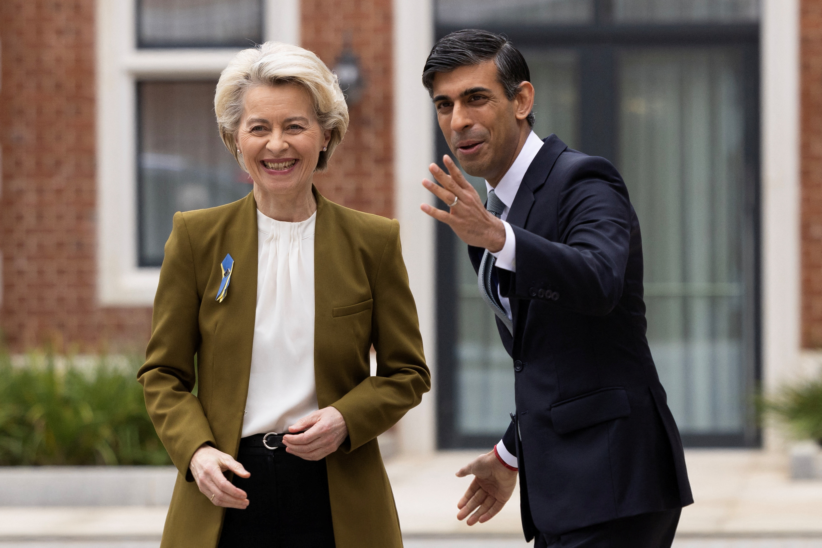 British Prime Minister Rishi Sunak greets European Commission President Ursula von der Leyen at the Fairmont Hotel in Windsor