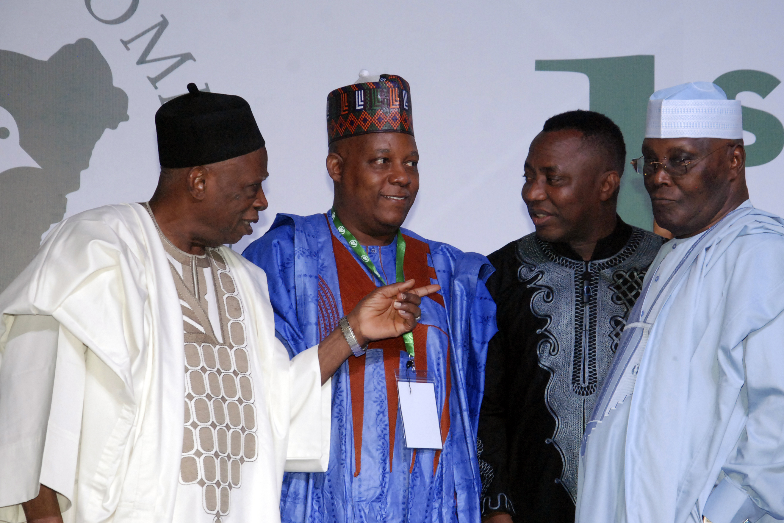 Nigerian presidential candidates sign peace accord in Abuja