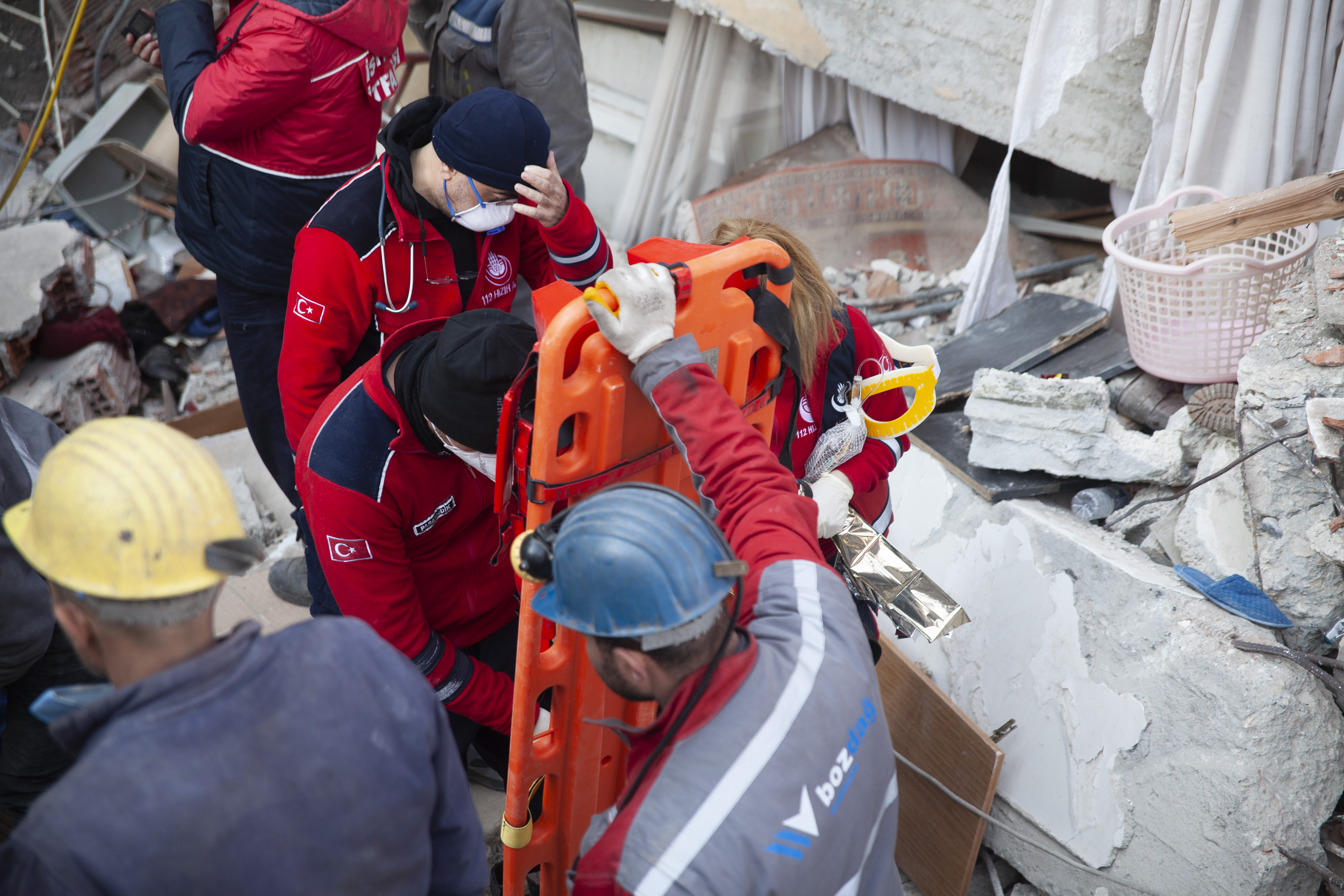 Medics prepare themselves as it is announced 16-year-old Reem will soon be pulled out