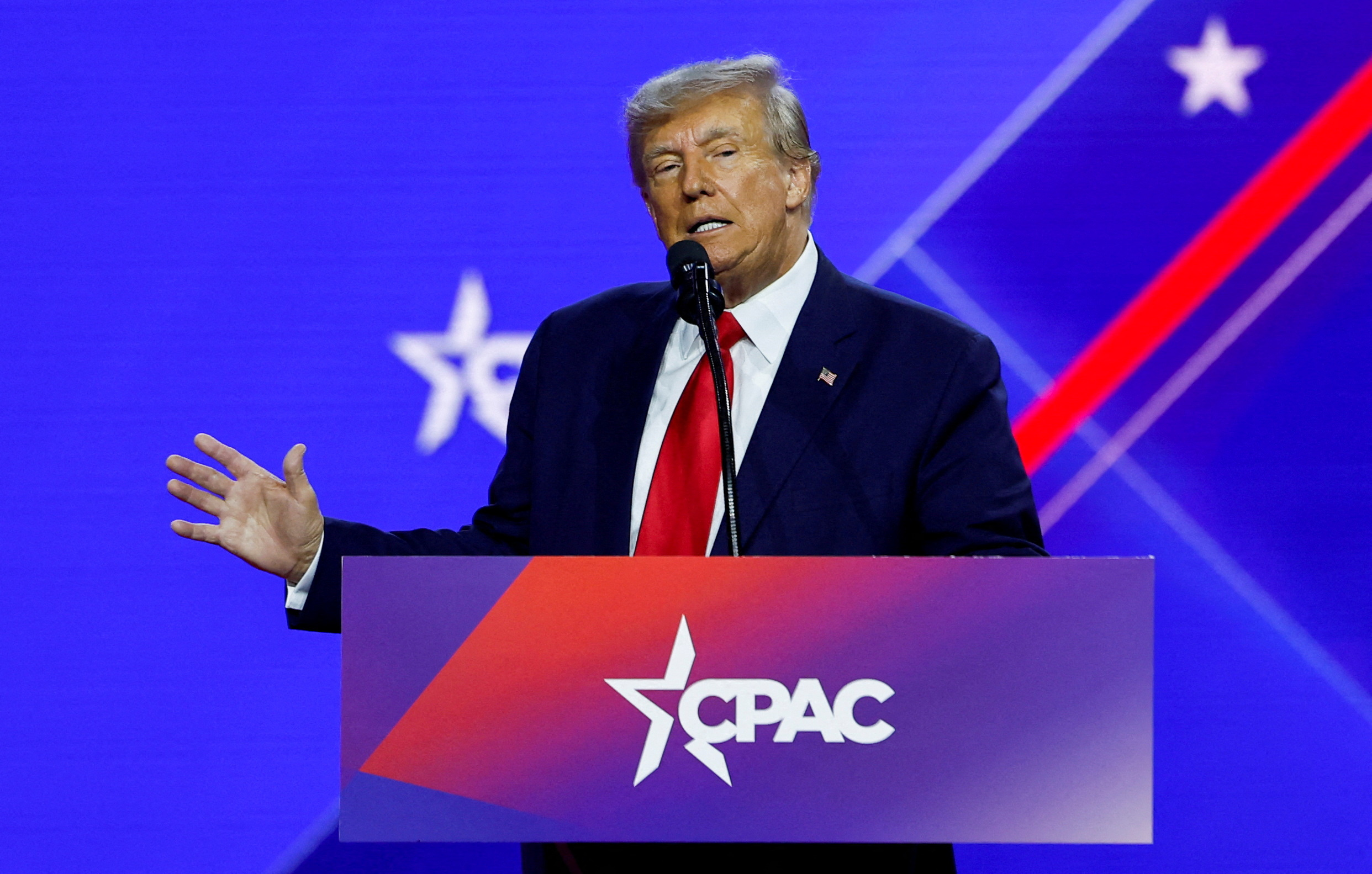 Donald Trump speaking at CPAC podium