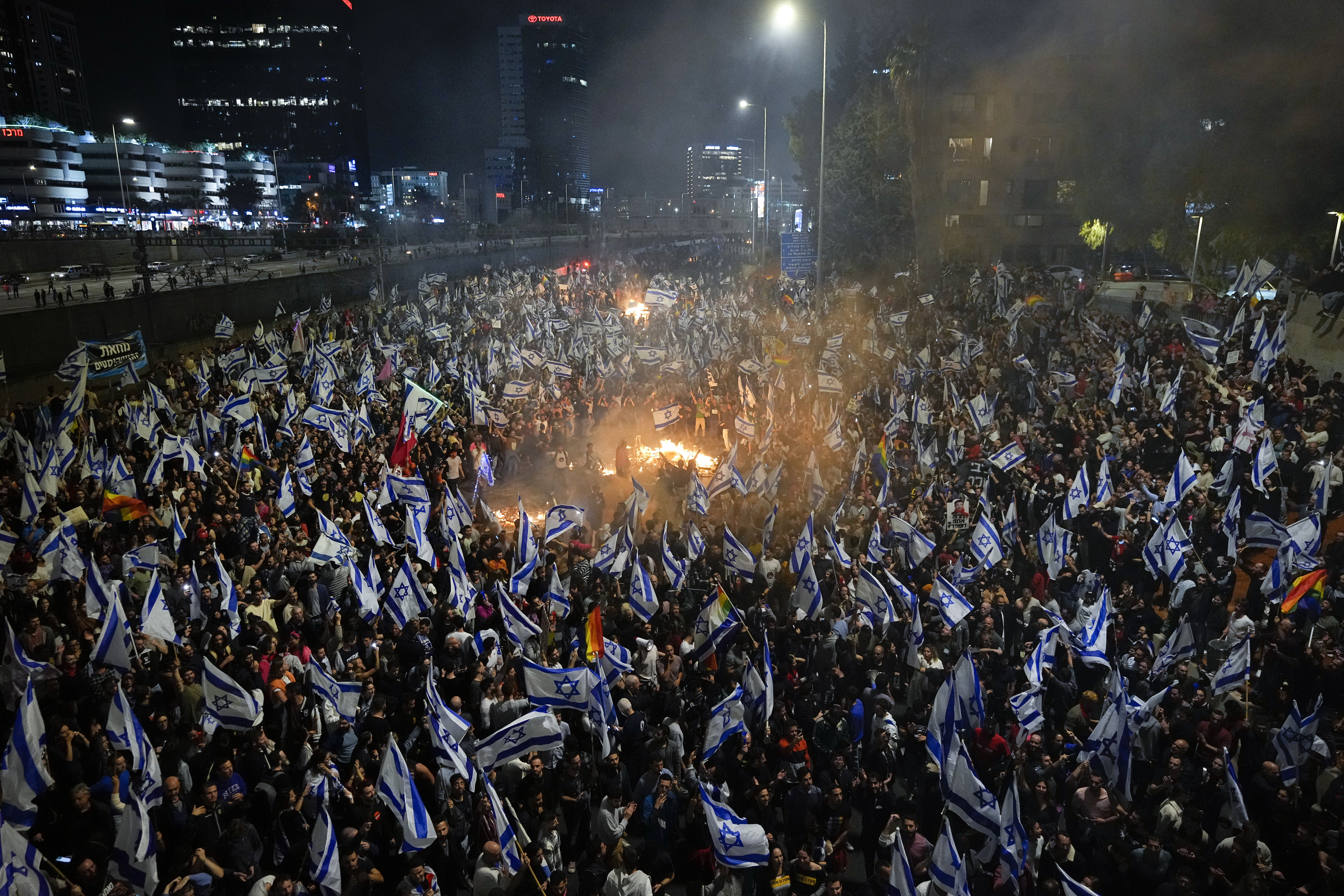 Mass protests in Israel