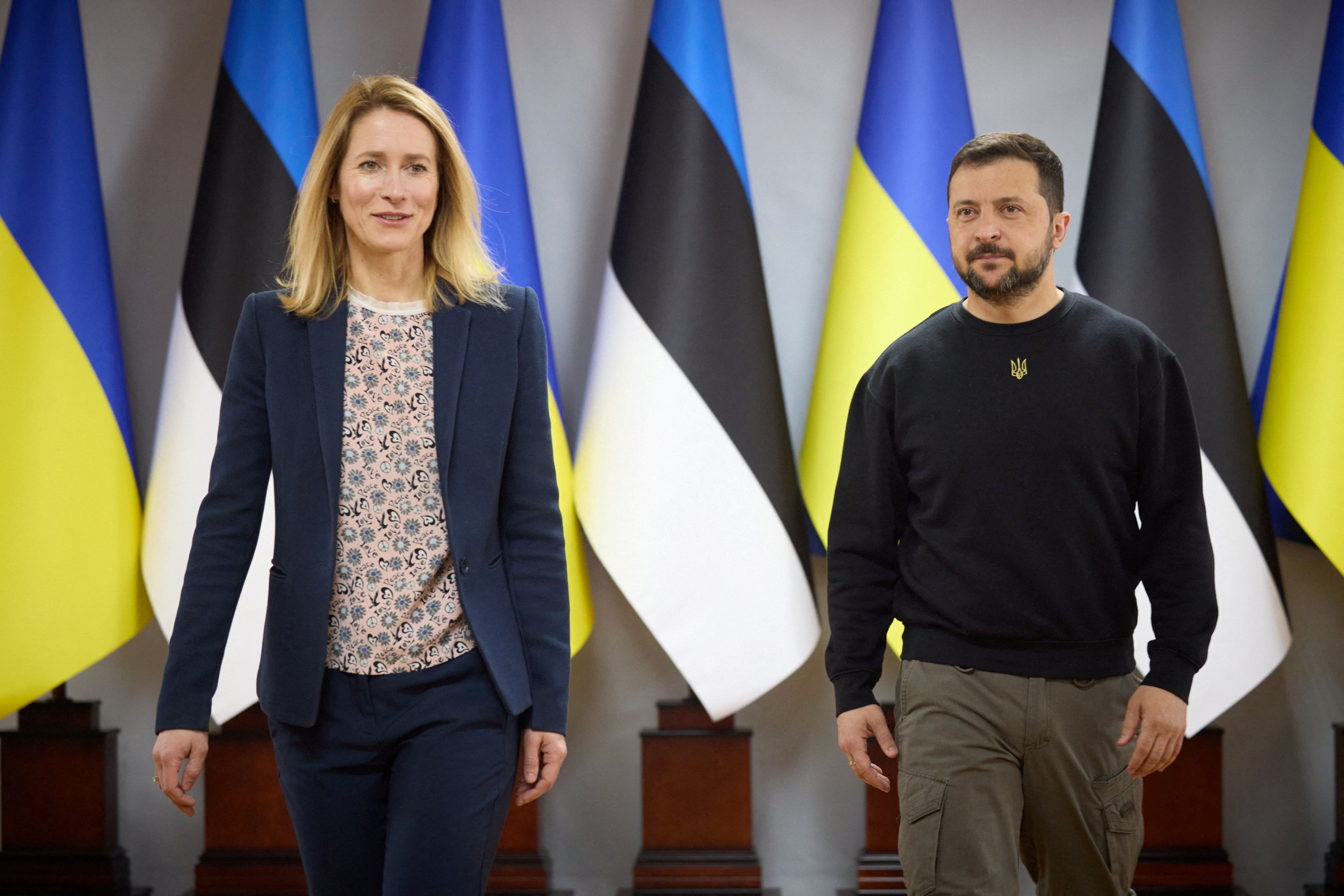 Estonian Prime Minister Kaja Kallas and Ukraine's President Volodymyr Zelenskyy