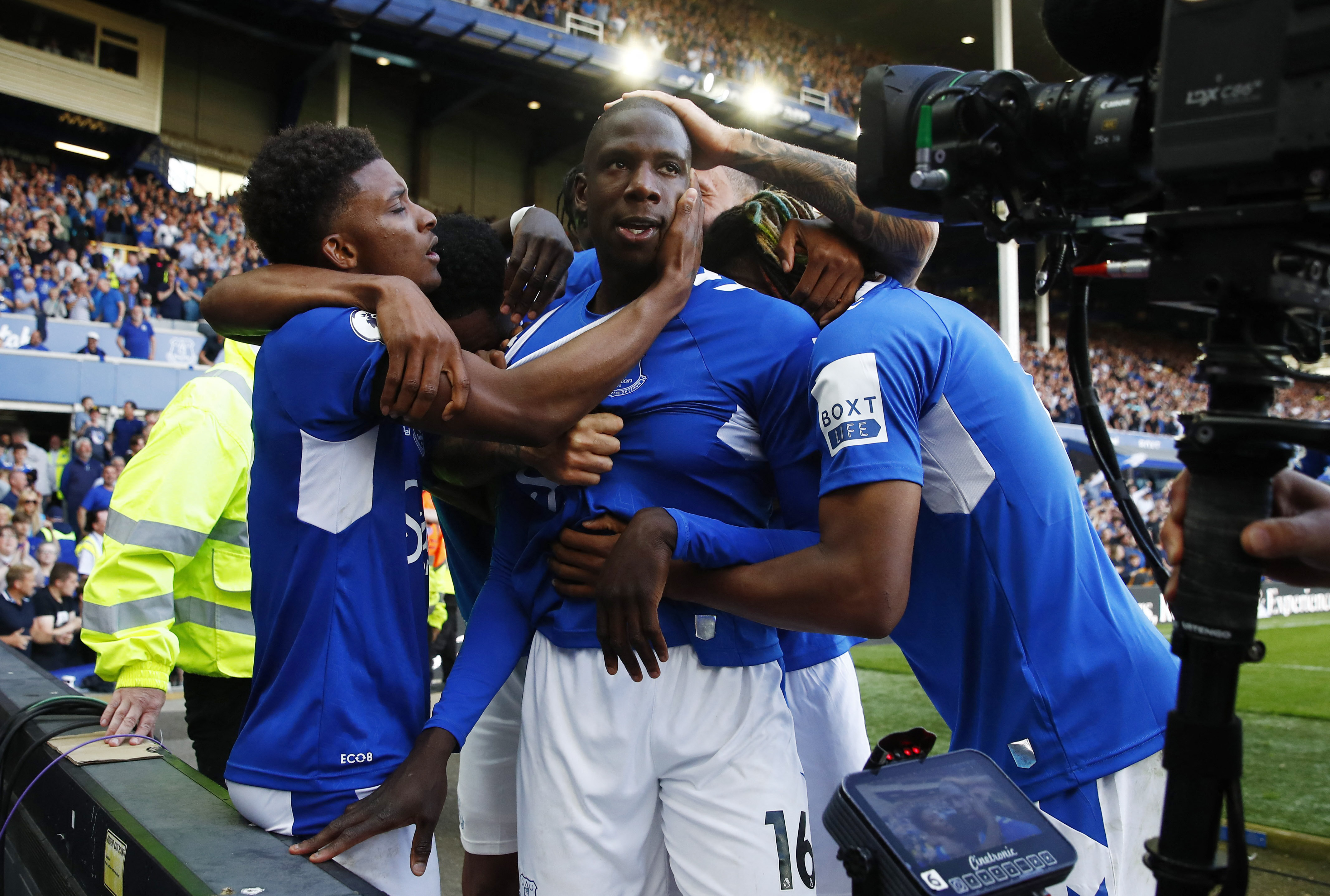 Everton's Abdoulaye Doucoure celebrates scoring their first goal