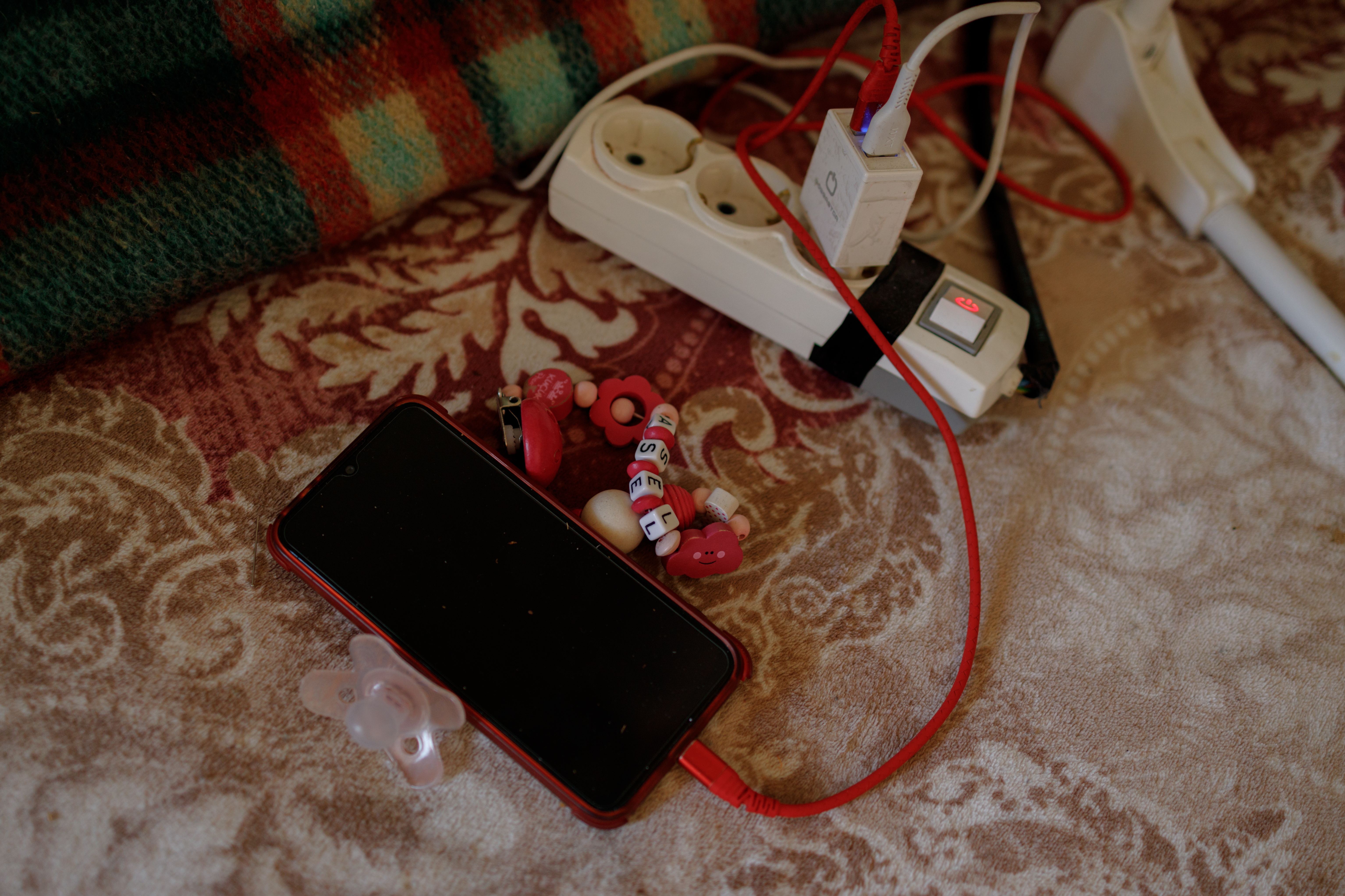 As Turkey is set for the next voting turn in two weeks, people still displaced in tented settlements in the earthquake-stricken areas have spent the longest night of the past two decades.