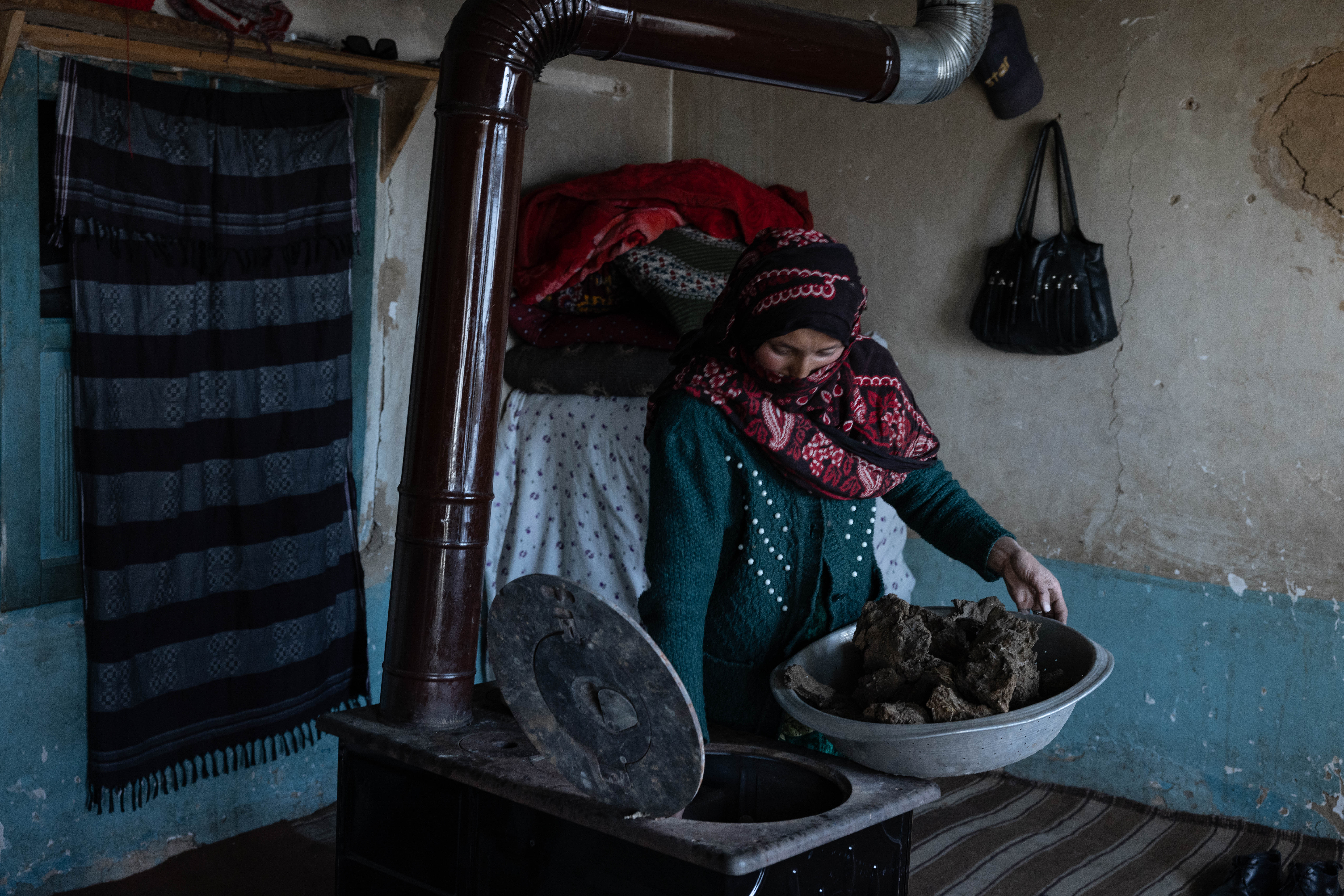 Afghanistan. Winterization in Bamyan province