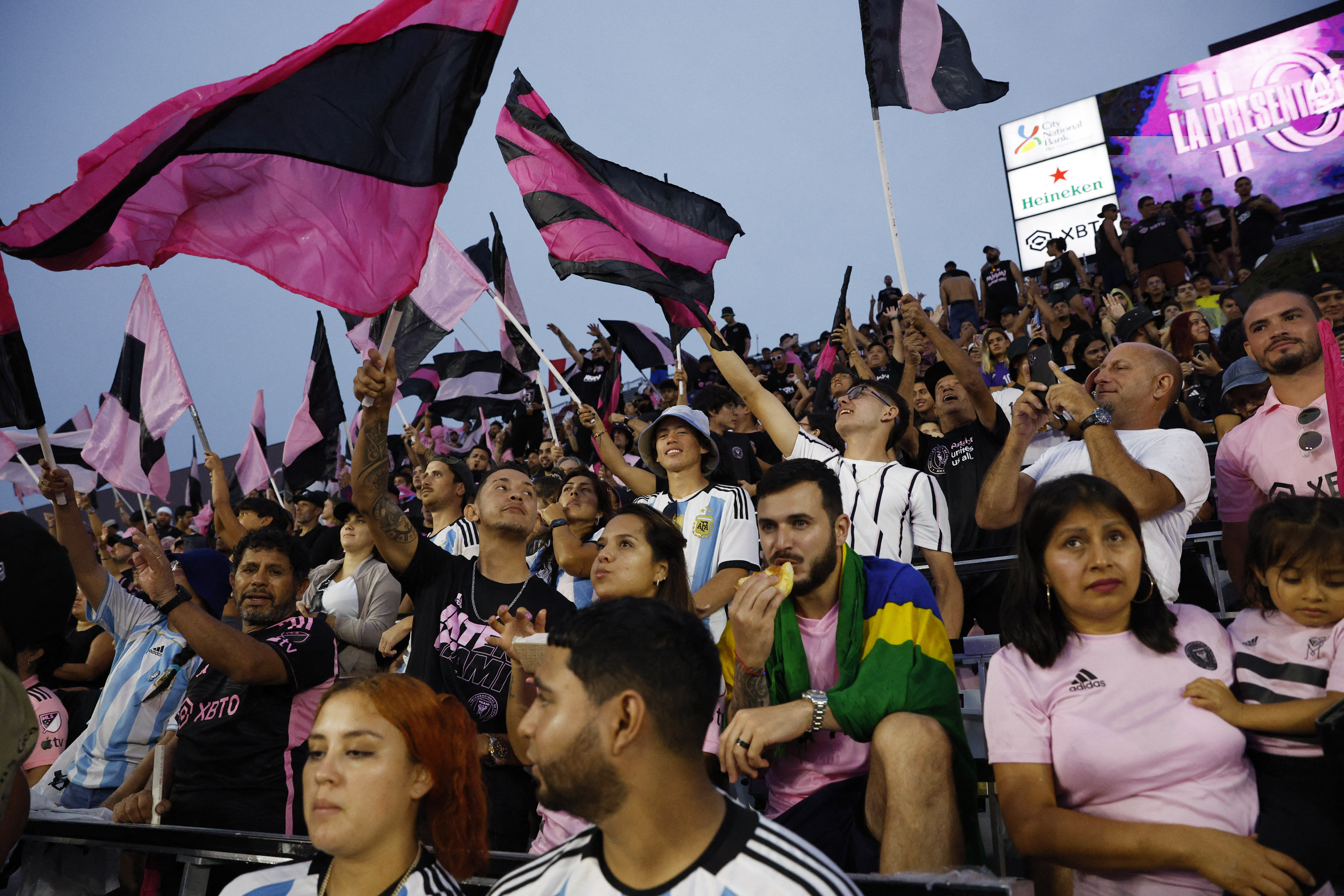 Fans inside the stadium ahead of the unveiling 