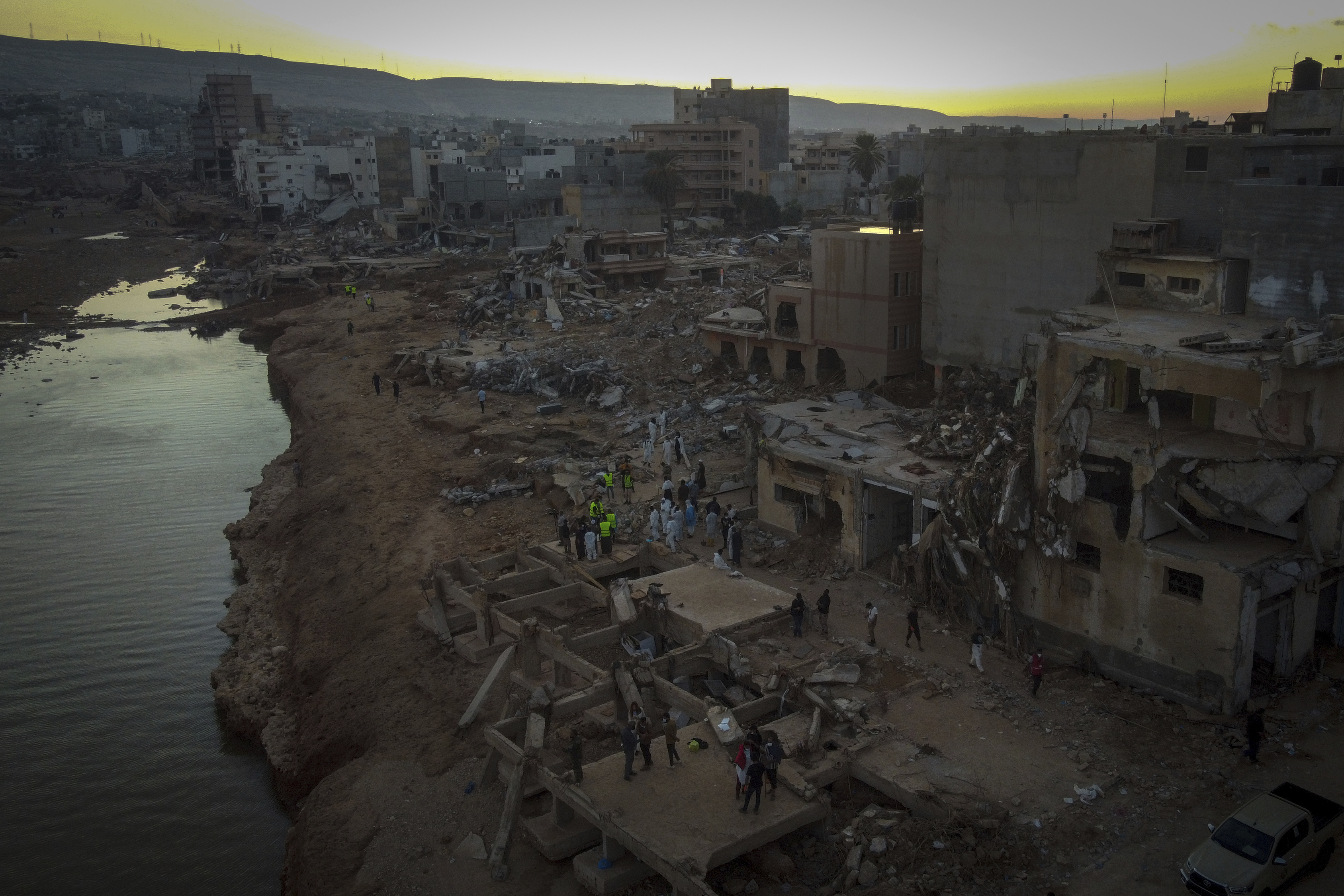 People search for flood victims in Derna, Libya