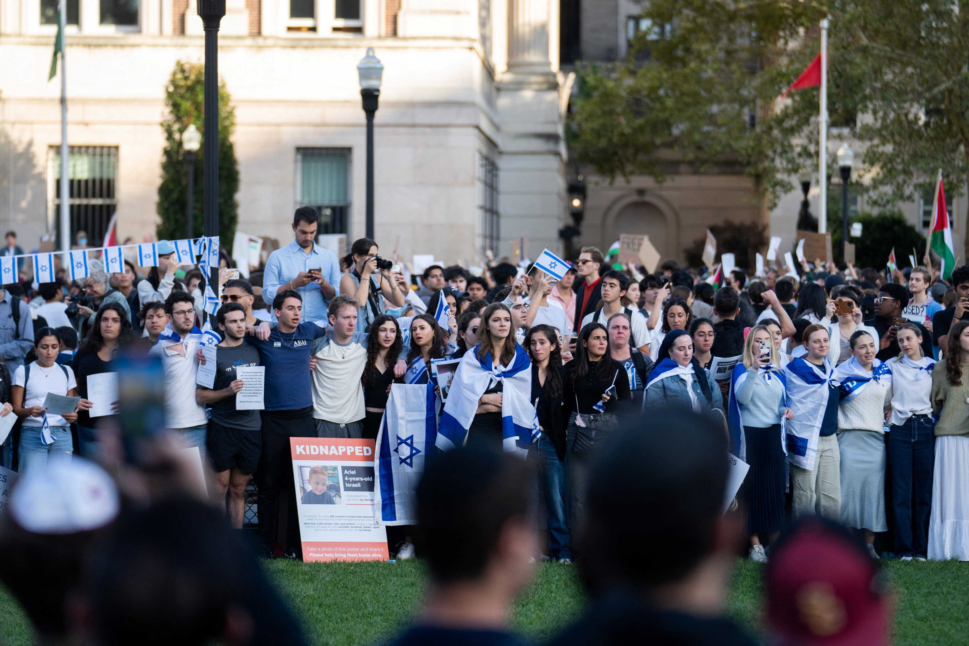Pro-Israel students take part in a protest in support of Israel amid the ongoing conflict in Gaza, at Columbia University in New York City