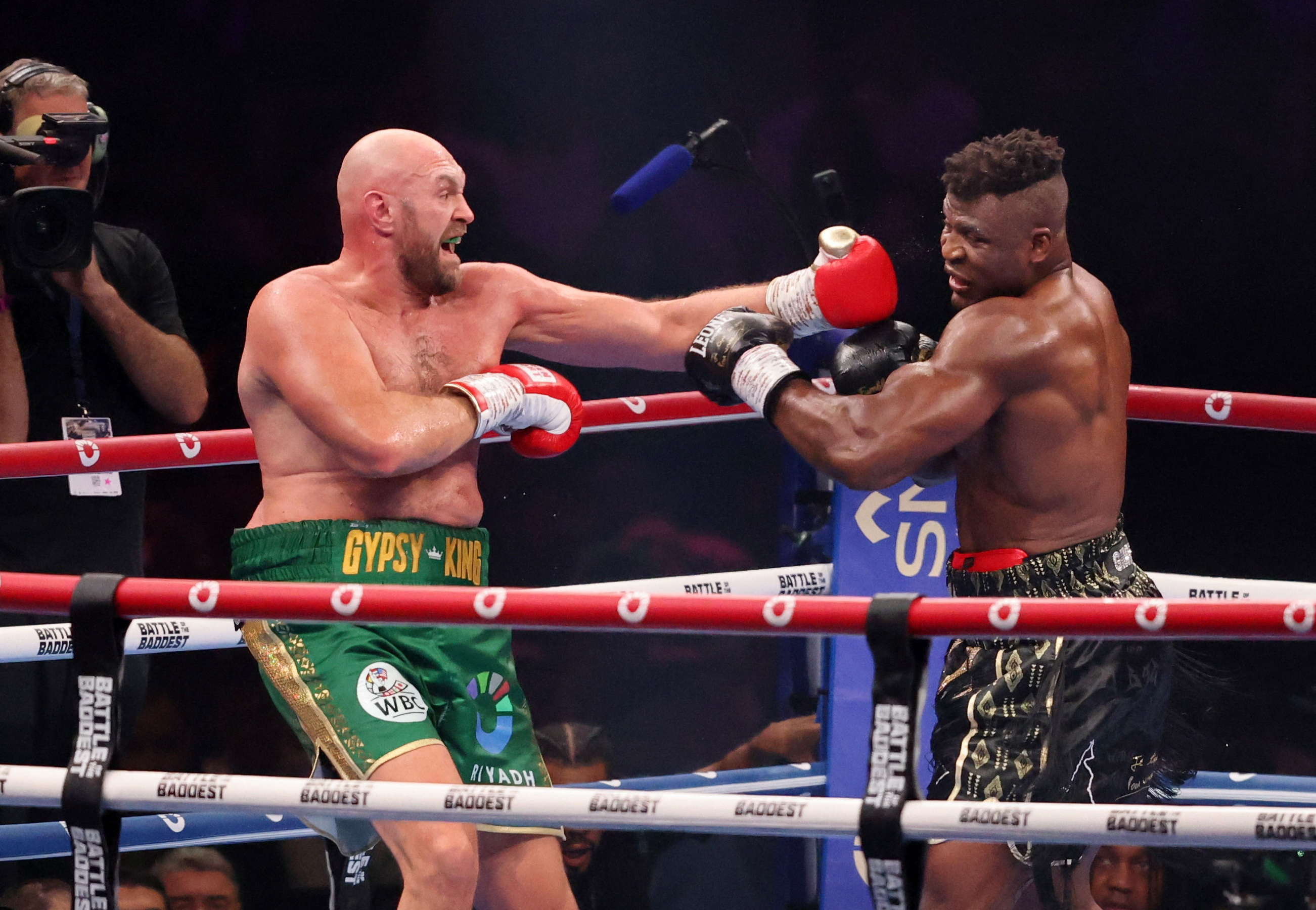 Tyson Fury in action against Francis Ngannou