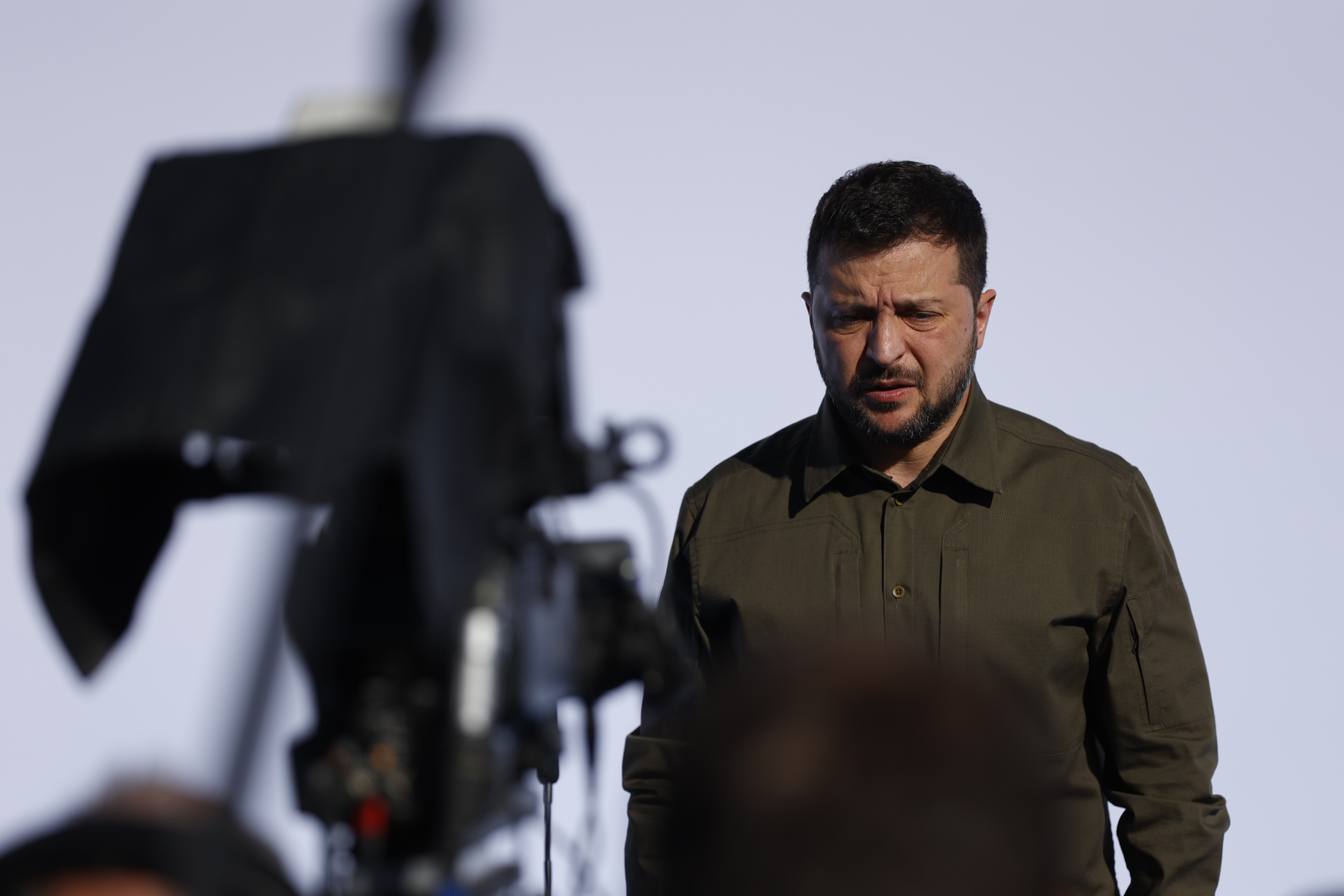 Ukraine's President Volodymyr Zelenskyy arrives at the Europe Summit in Granada