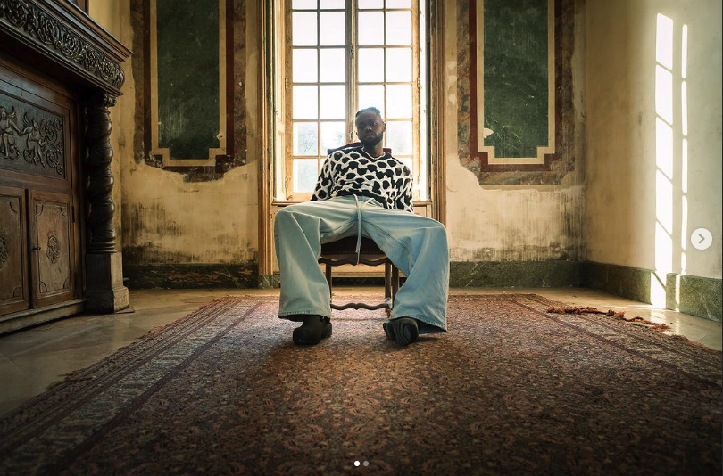 Lojay grew up in Lagos as the eldest of three children