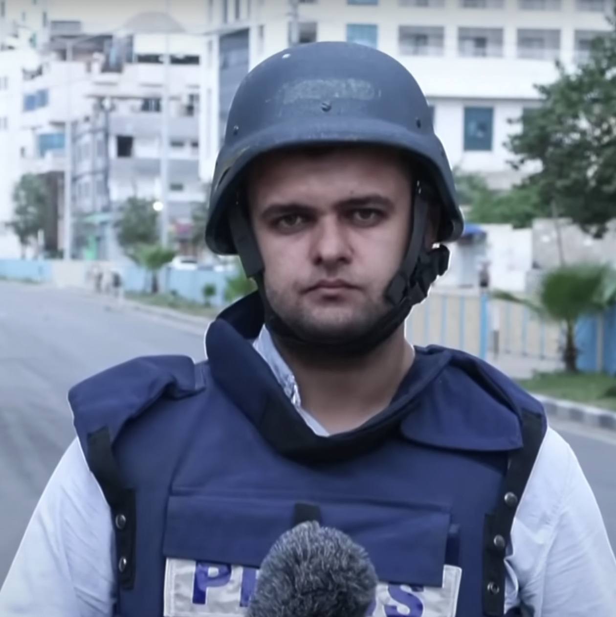 Tareq Abu Azzoum