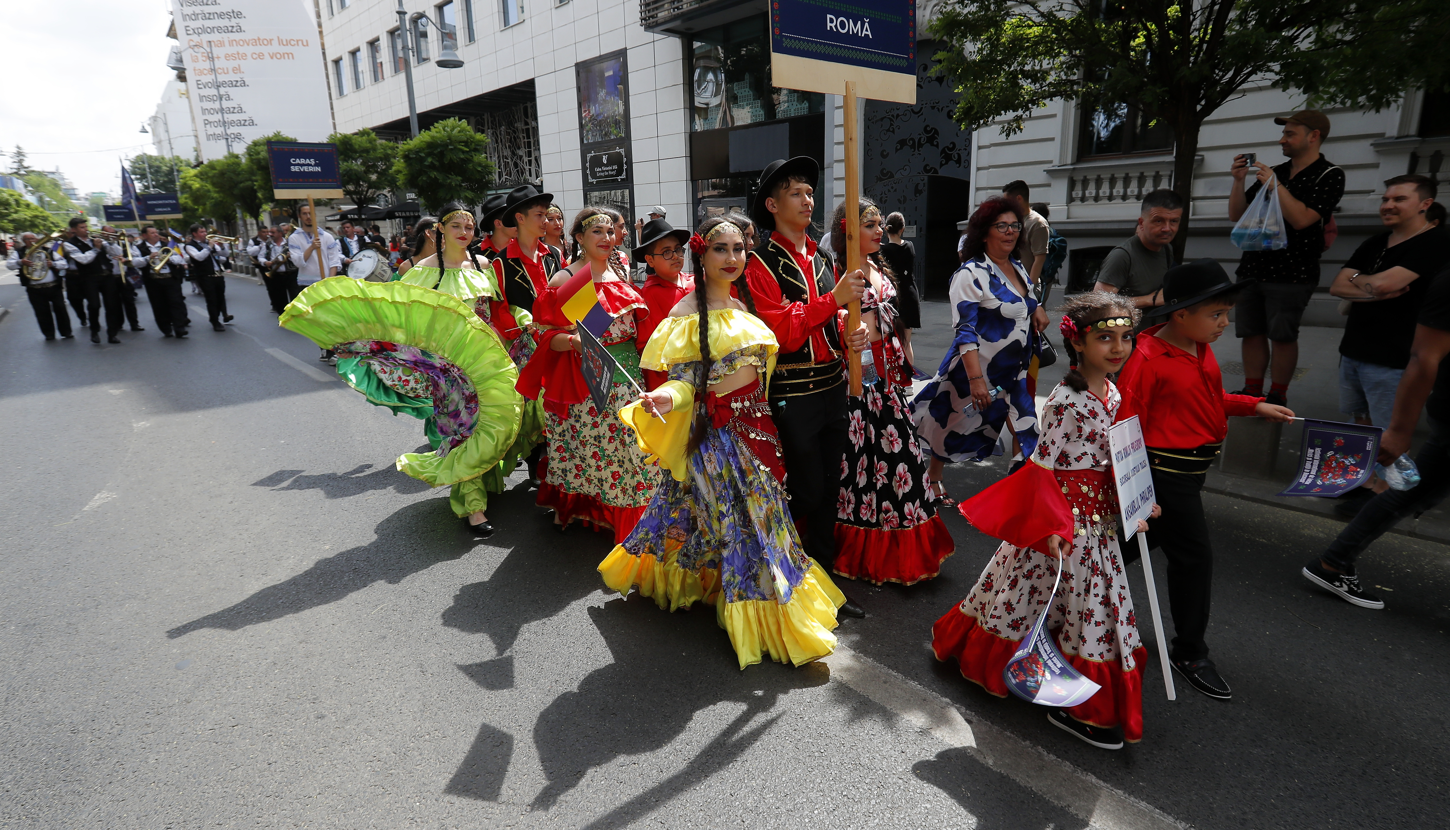 ROMANIA FOLKORE FESTIVAL