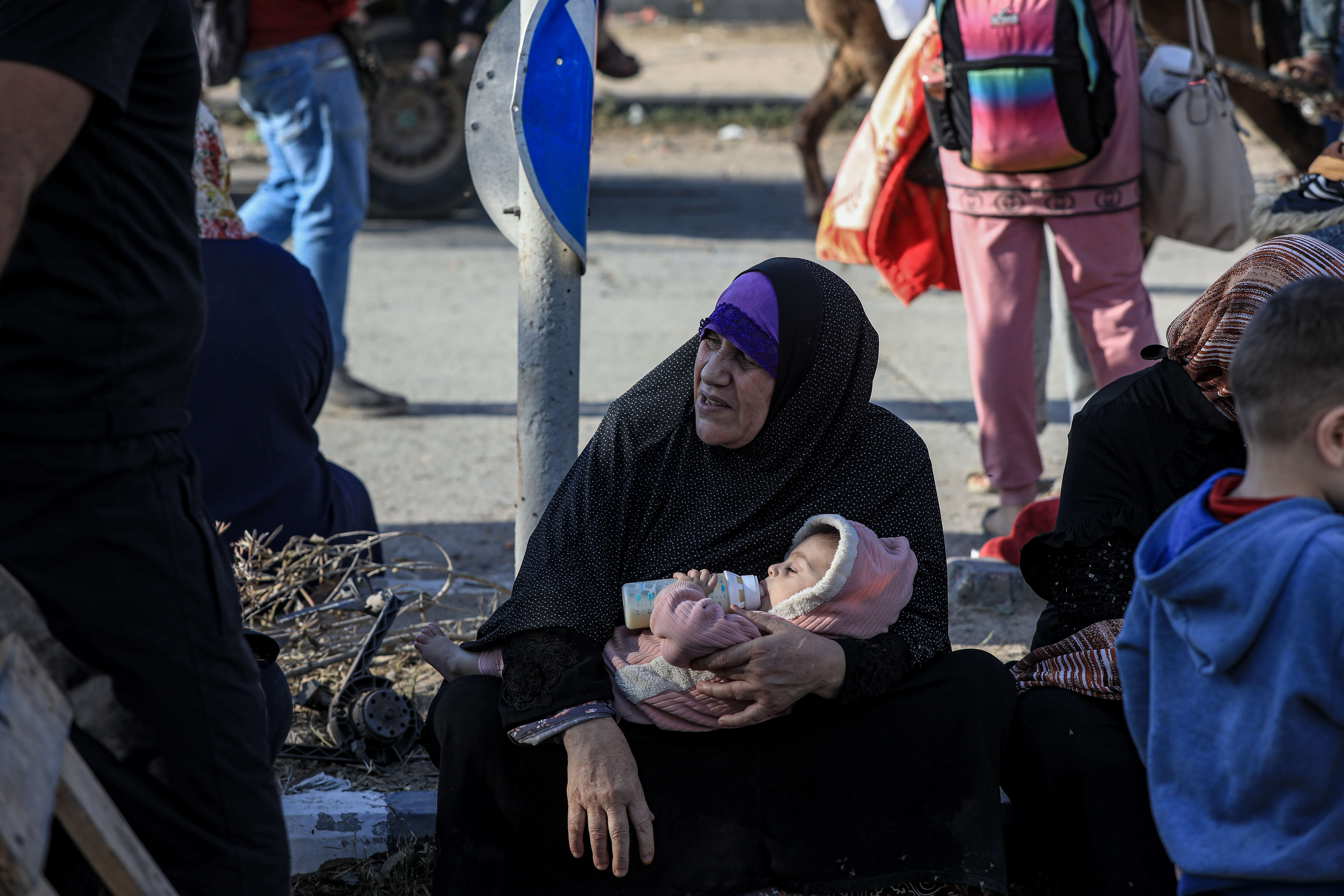 Palestinians gave been forced to leave Gaza City and Northern Gaza, making their way to the central region of the coastal territory
