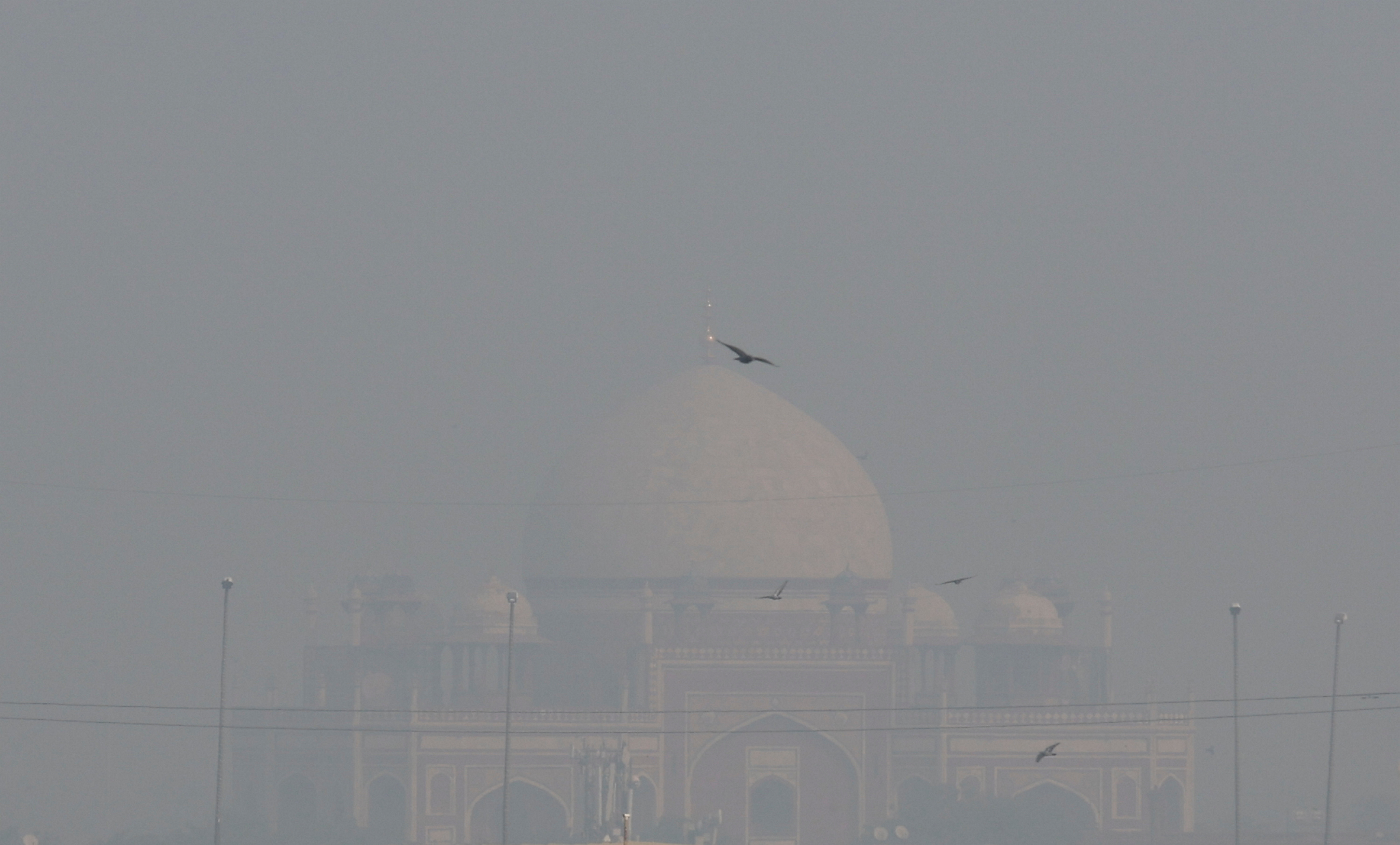 Humayun's Tomb obscured by morning smog