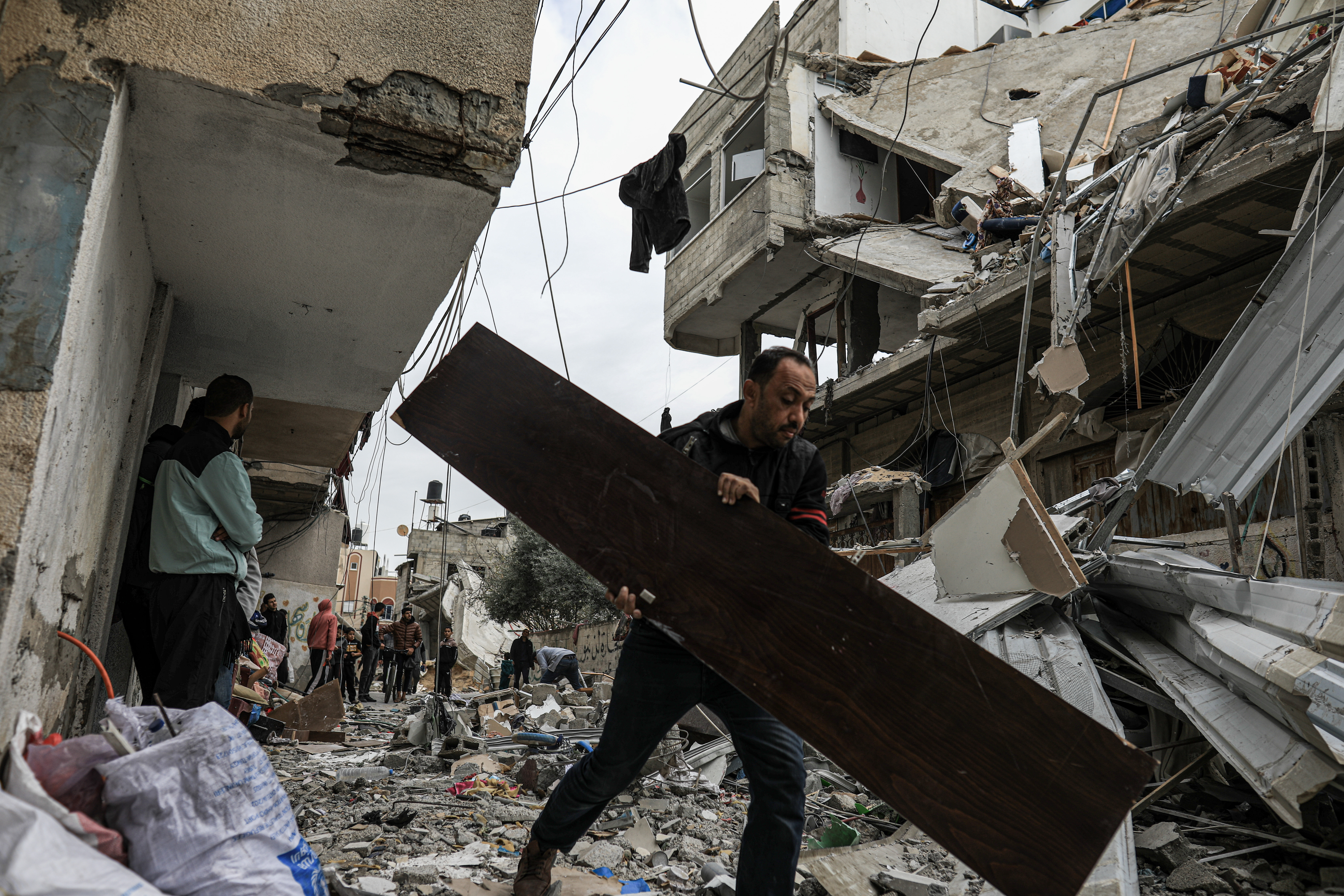 The house was hosting two families came from the north, Al Asar family and Hamad family