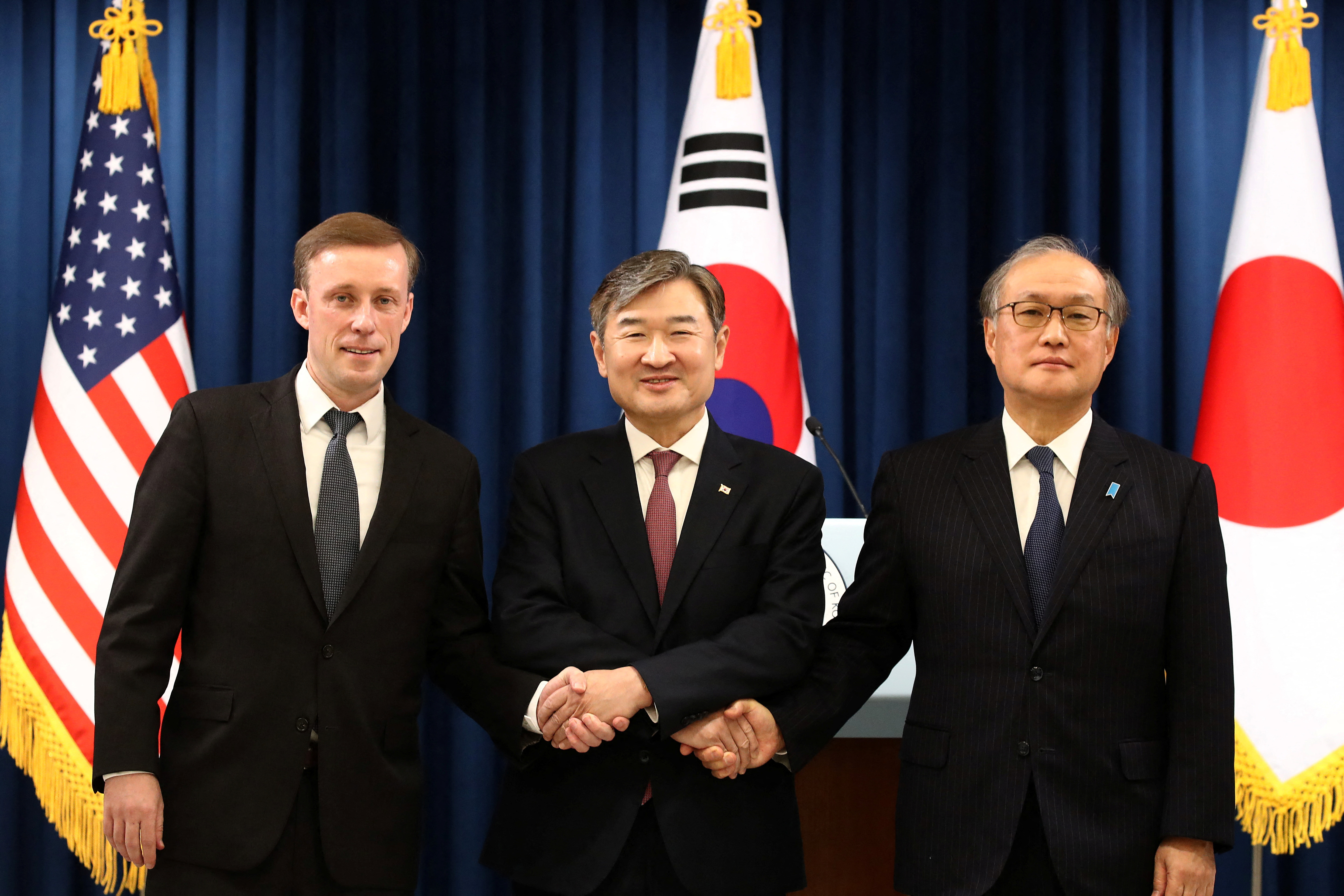South Korea's Cho Tae-yong, US's Jake Sullivan and Japan's Takeo Akiba