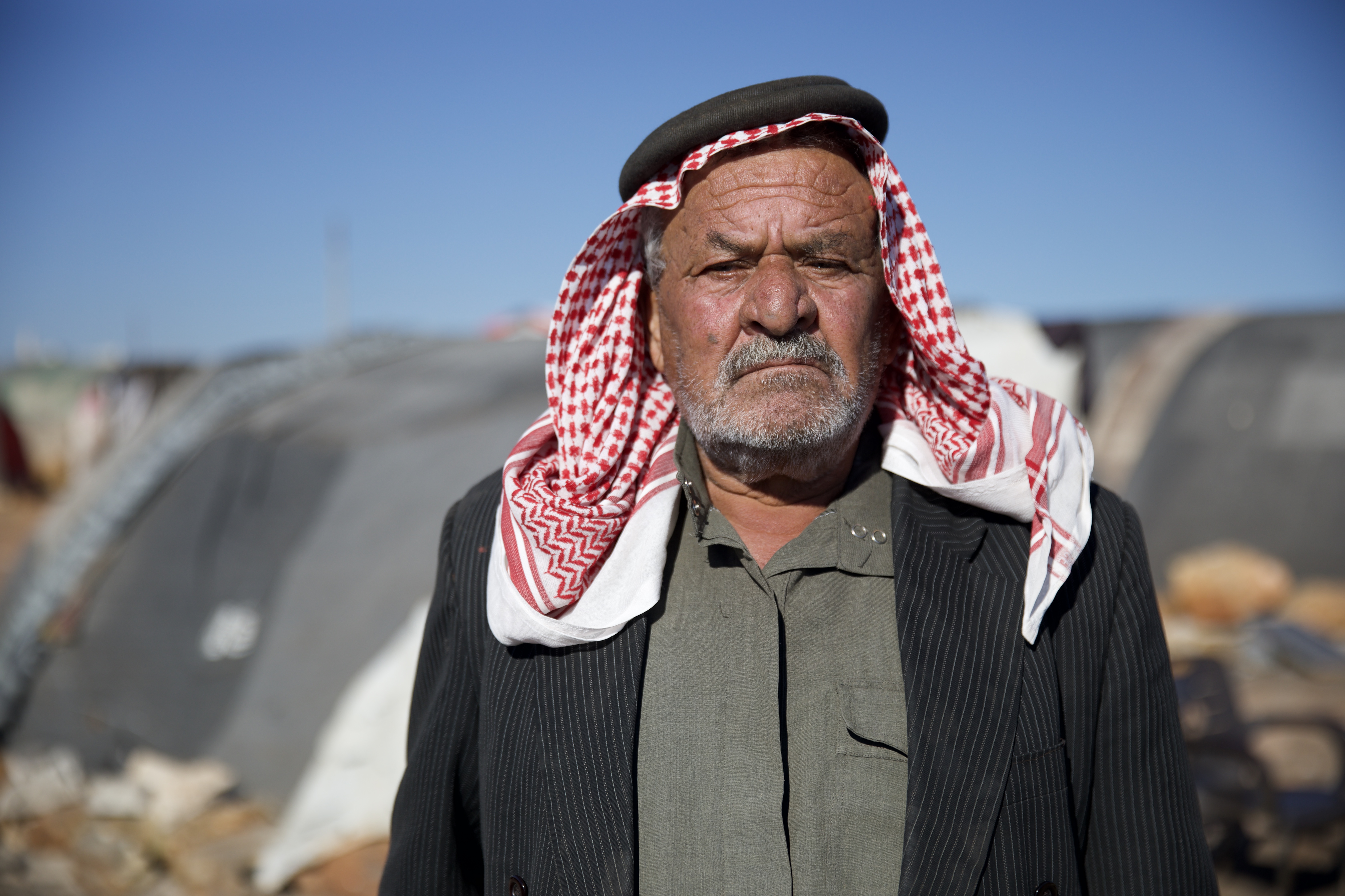 A shell fell a few metres away from Majoun Turki, a resident of the Shuhada Camp in Darat Azza, and he was wounded by a small piece of shrapnel.