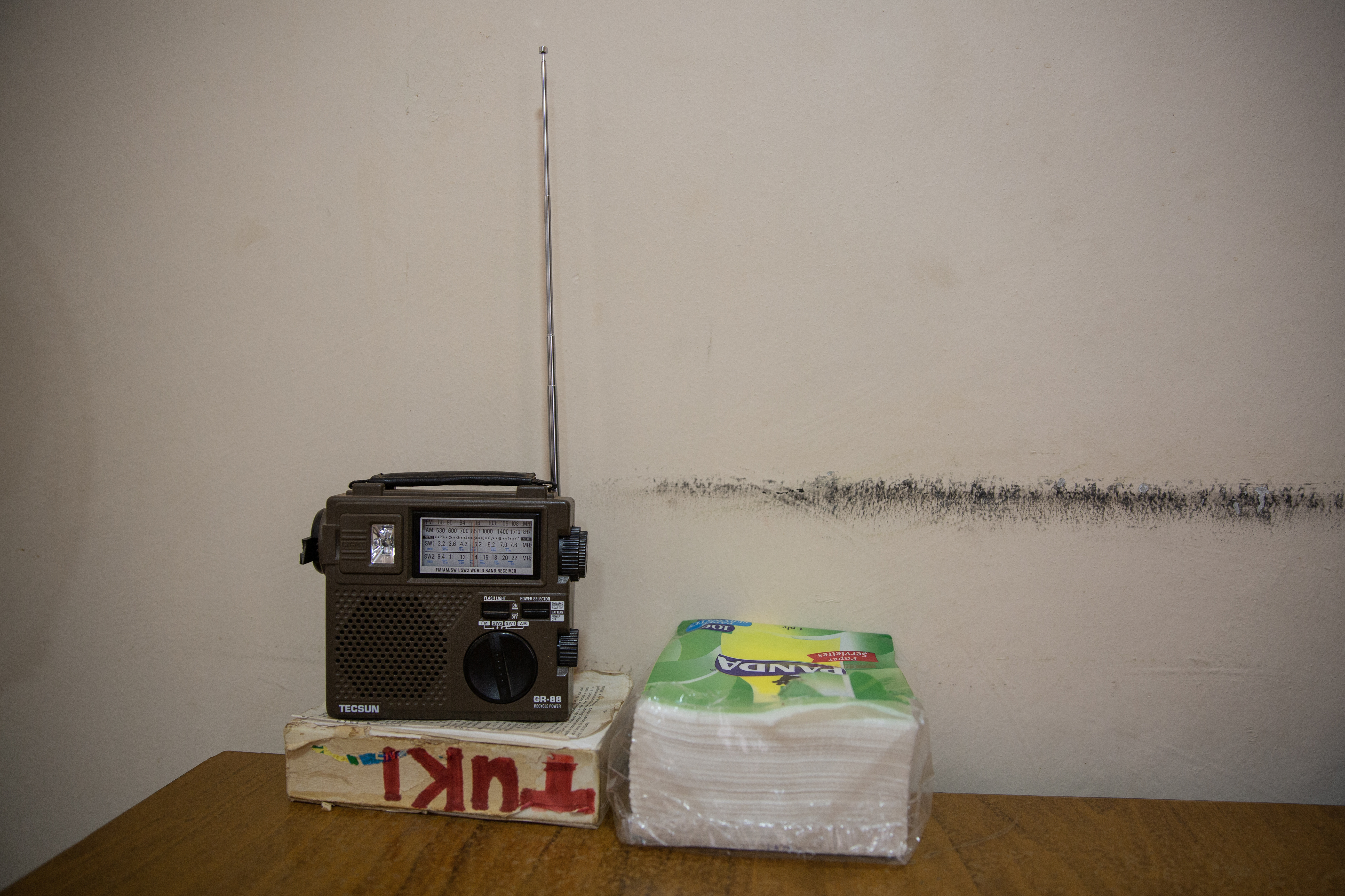 Radio is an important source for information in Kenya. Climate information is often technical. To help journalists better understand the information, the regional climate centre has trained over 30 journalists across Uganda, Ethiopia and Kenya to report on weather and climate in an effective and easy way for communities.