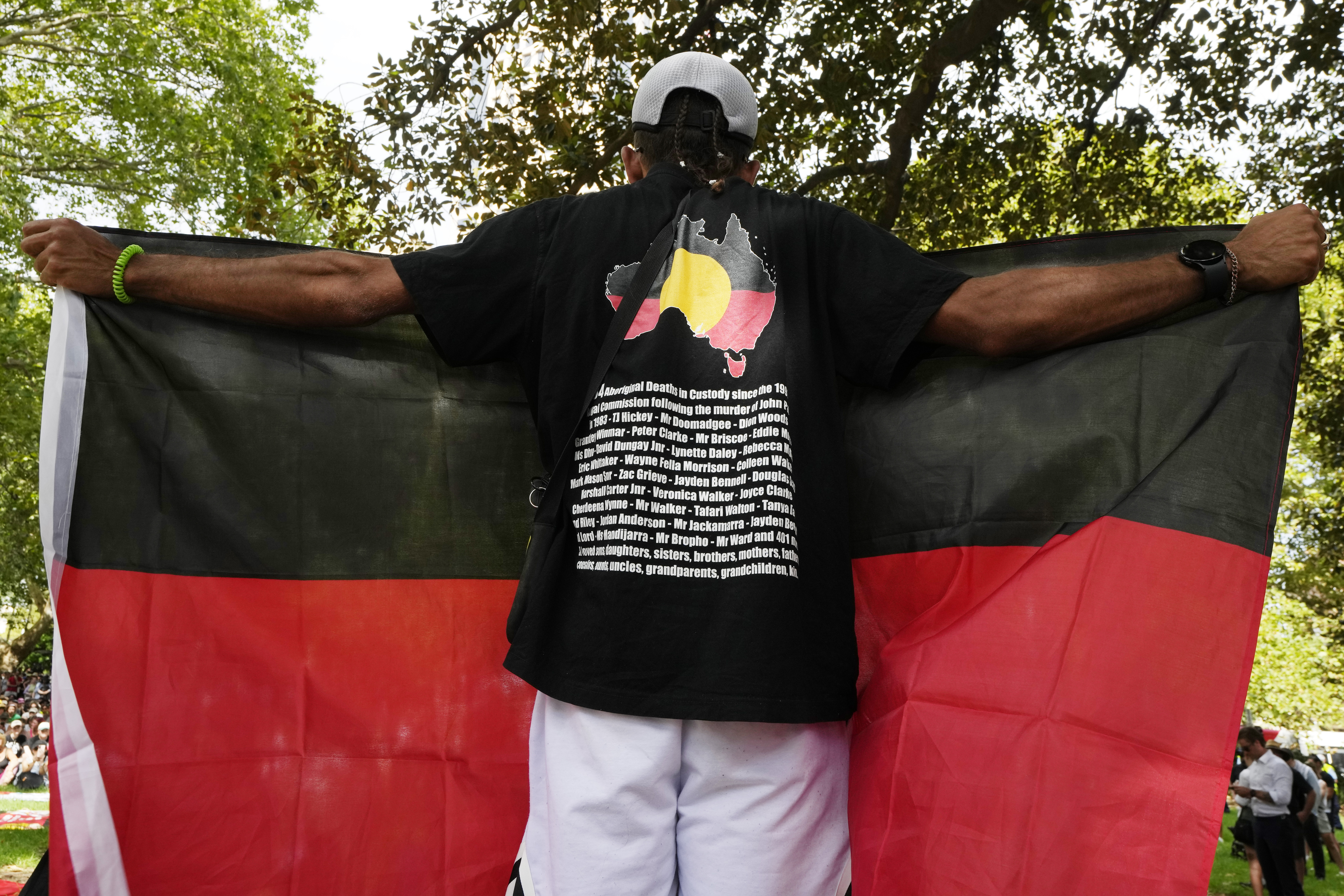 Thousands protest Australia Day celebrations
