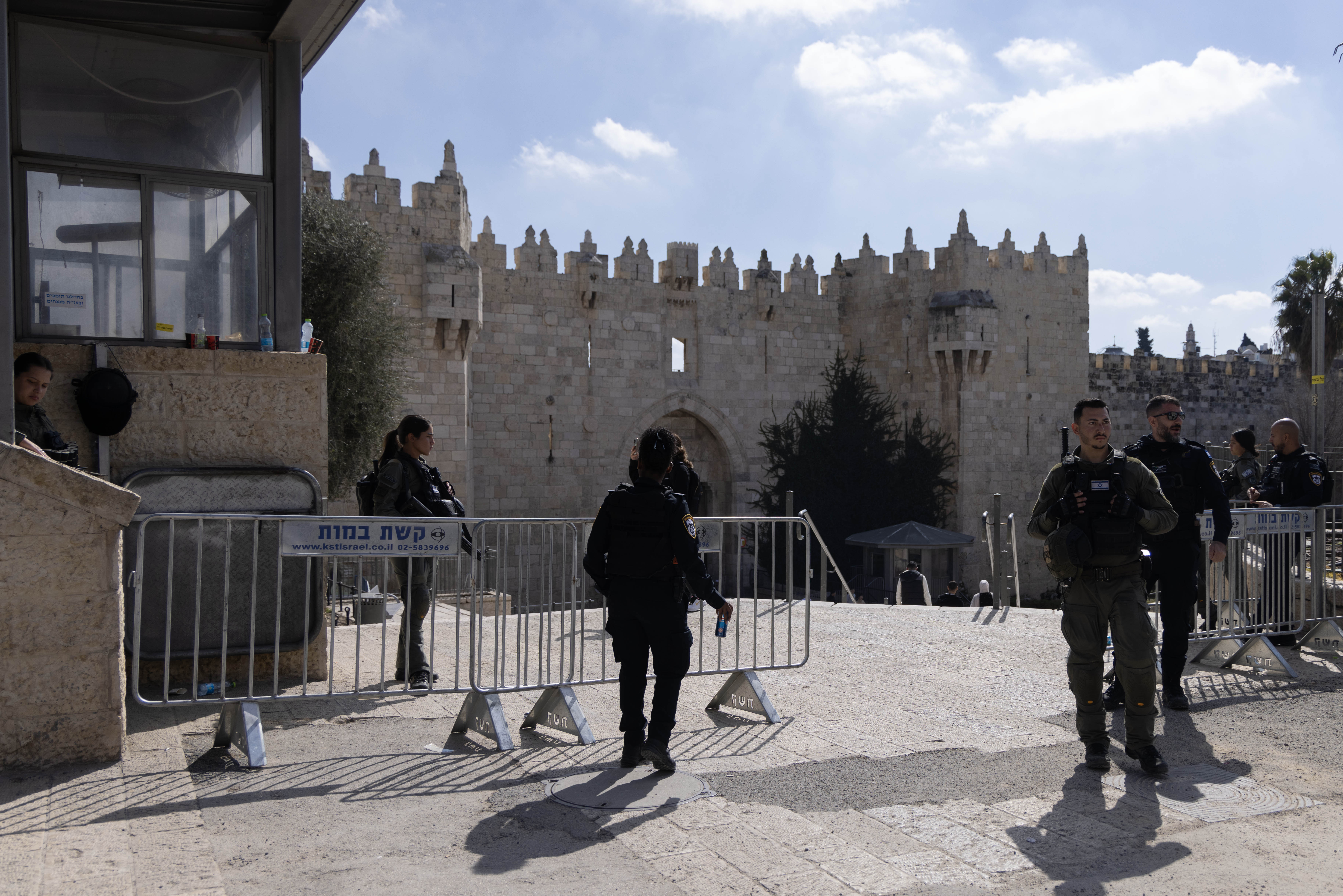 Israeli paramilitary officers have closed off Damascus Gate as well as other entrances into Jerusalem's Old City since October 7, 2023. in what residents liken to a siege [Faiz Abu Rmeleh/Al Jazeera]