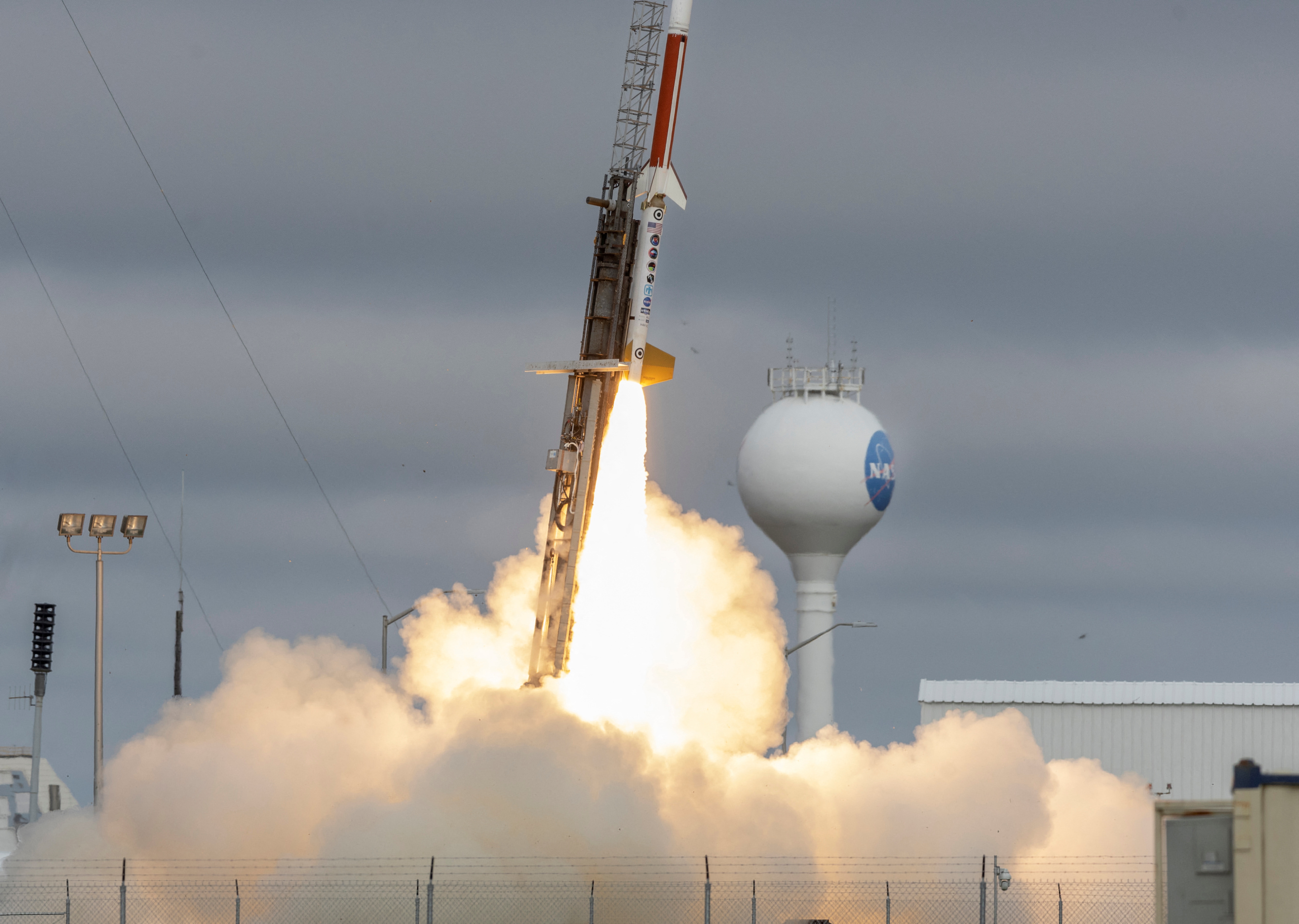 The U.S. Department of Defense launches a sounding rocket from NASA's launch range at Wallops Flight Facility carrying hypersonic weapon experiments that will inform the development of the hypersonic class of weapons, on Wallops Island, Virginia, U.S., October 26, 2022. REUTERS/Evelyn Hockstein