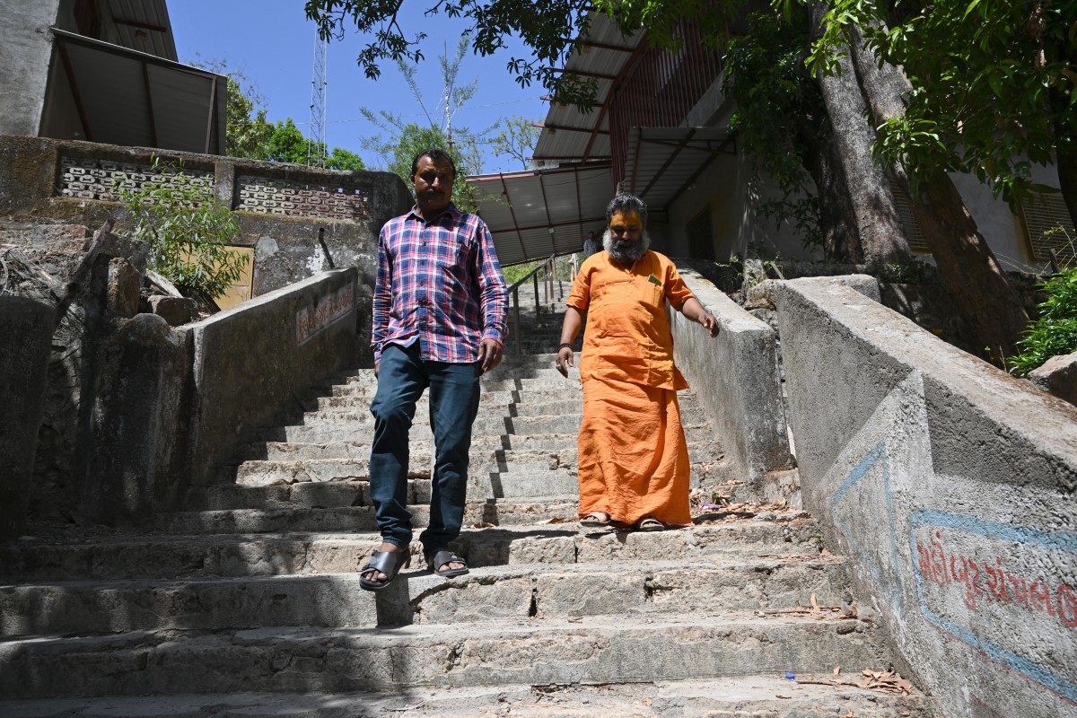 Lone Indian voter casts ballot in special forest booth