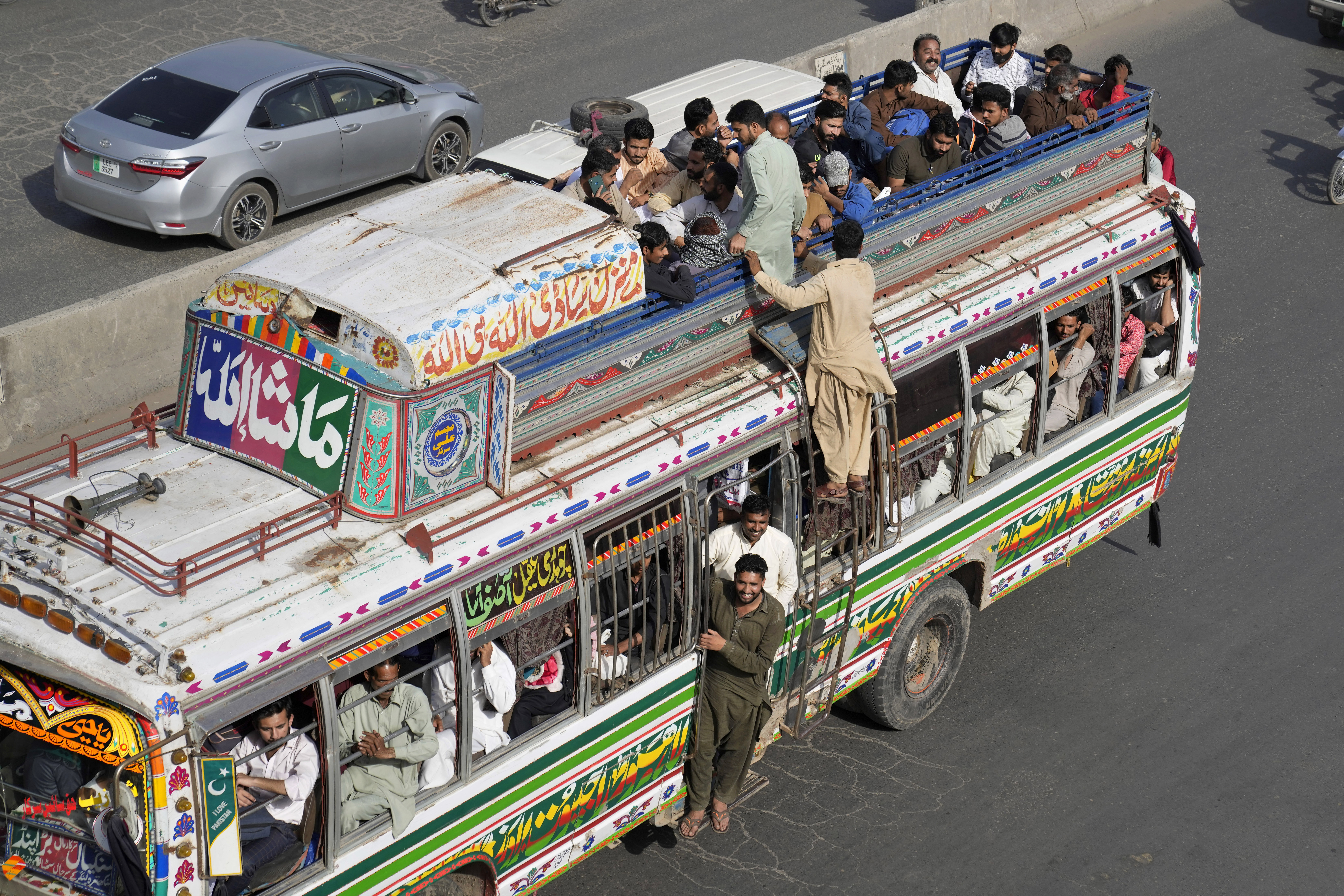 Pakistan bus