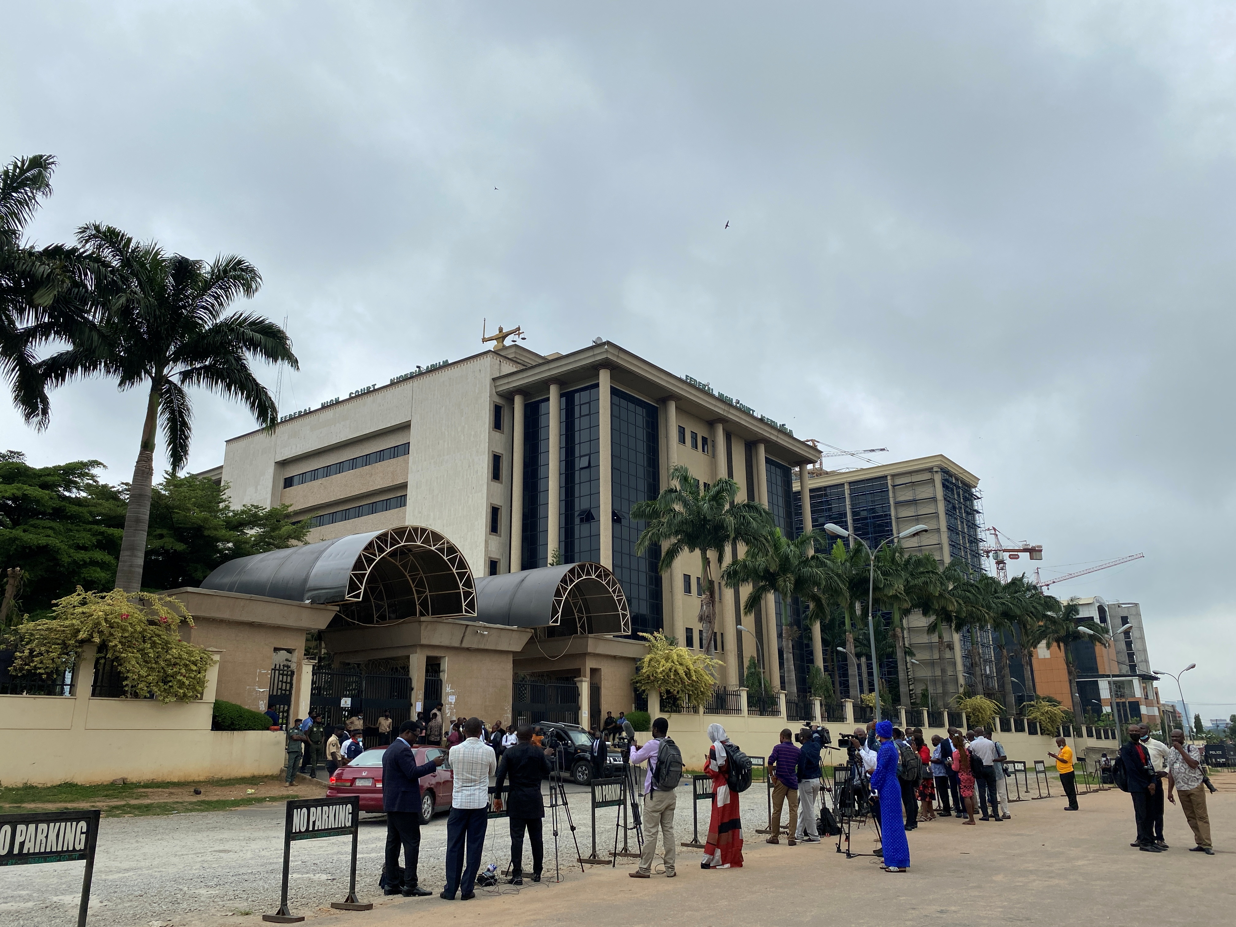 Nigerian journalists outside a court