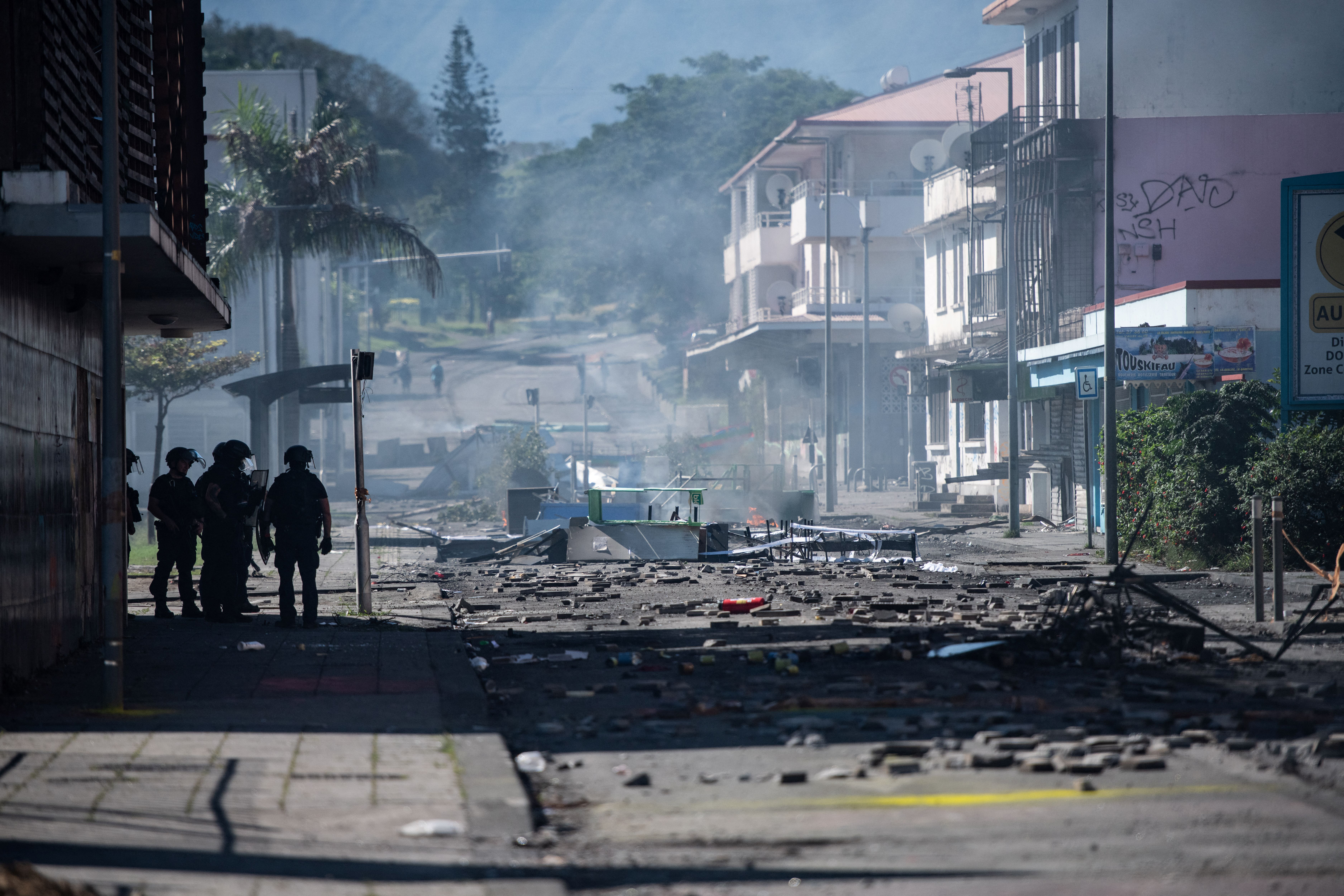 Fresh unrest erupts in French territory of New Caledonia