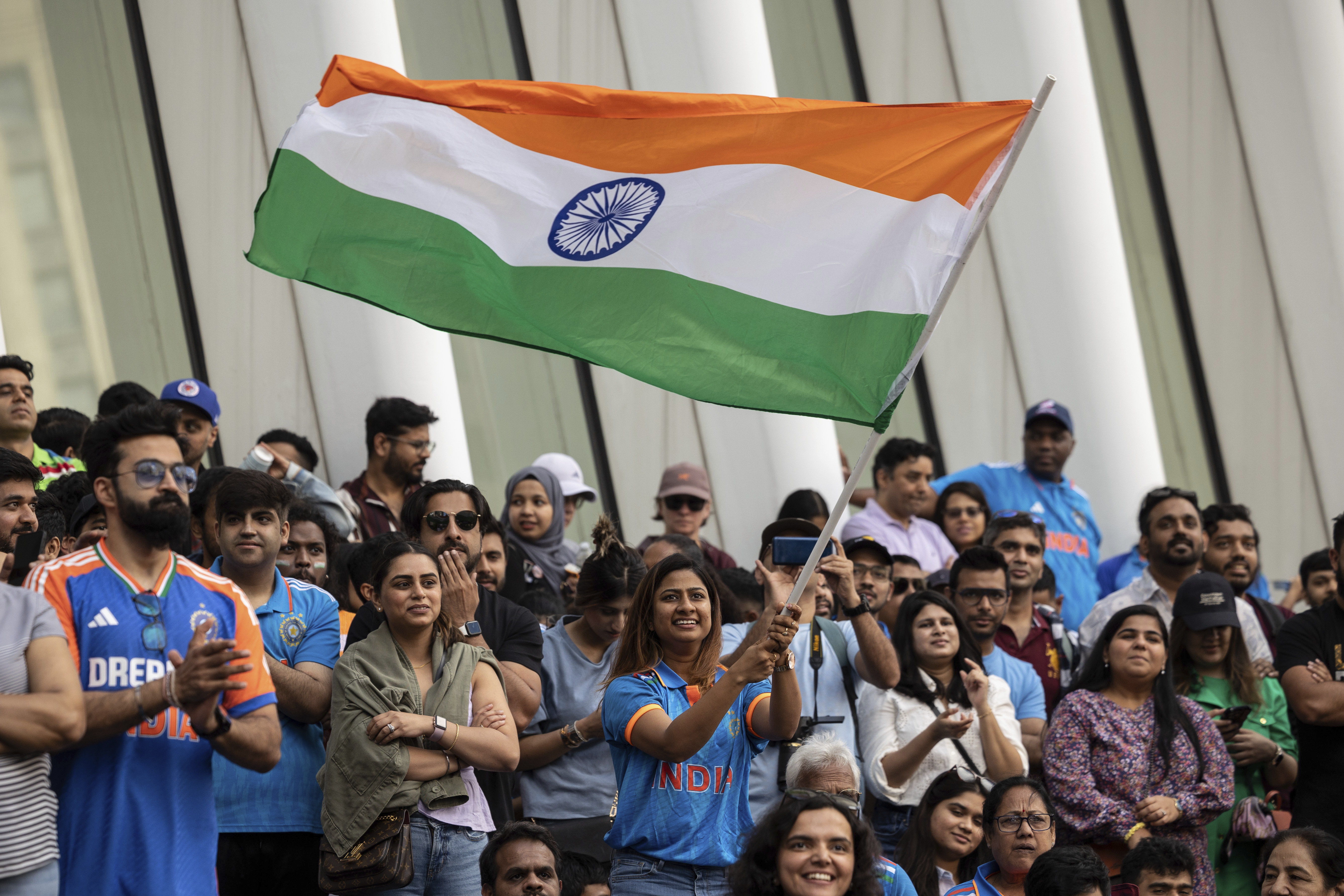 India and Pakistan cricket fans bring the party to the USA