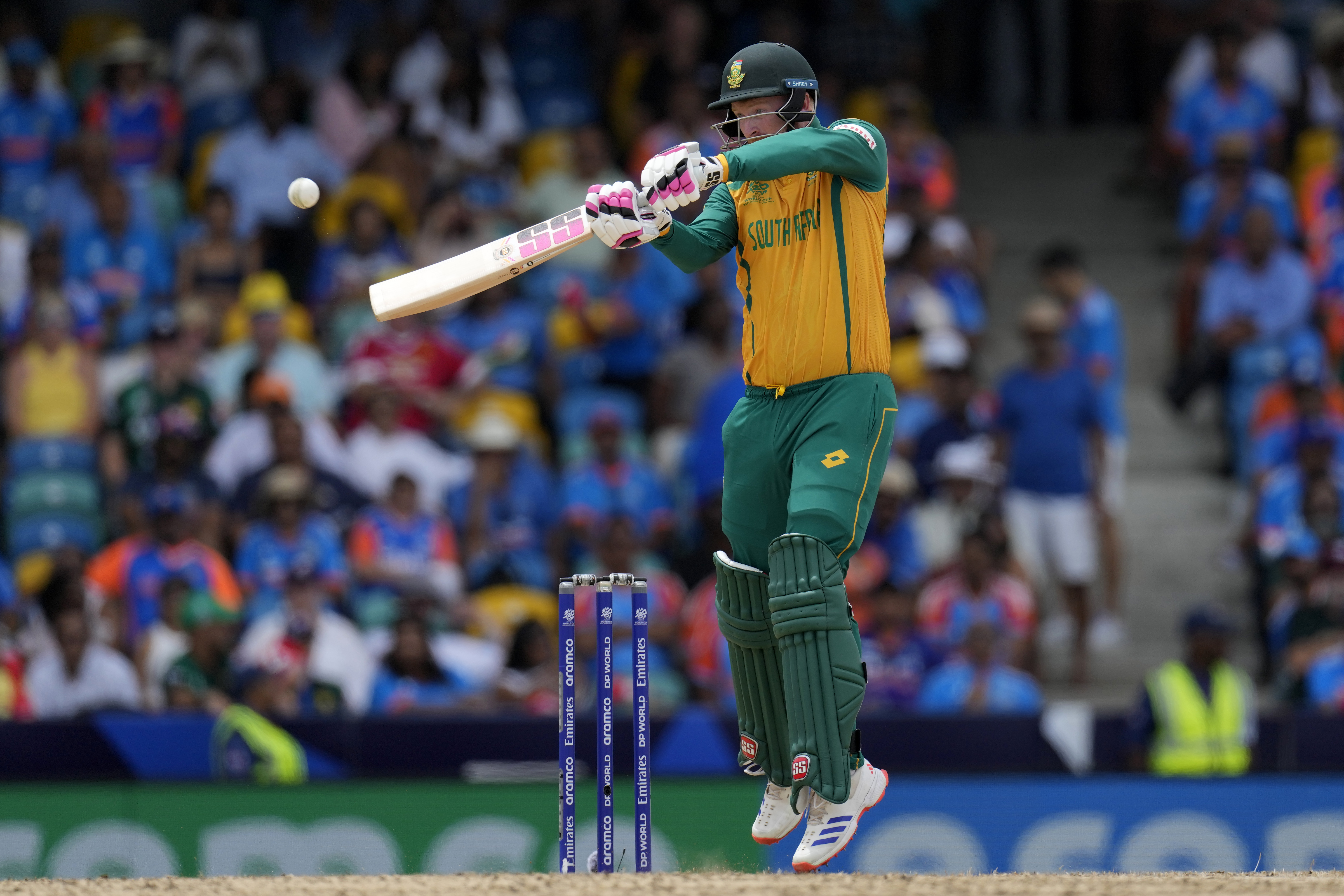 South Africa's Heinrich Klaasen plays a shot during the ICC Men's T20 World Cup final cricket match between India and South Africa at Kensington Oval in Bridgetown, Barbados, Saturday, June 29, 2024. (AP Photo/Ricardo Mazalan)