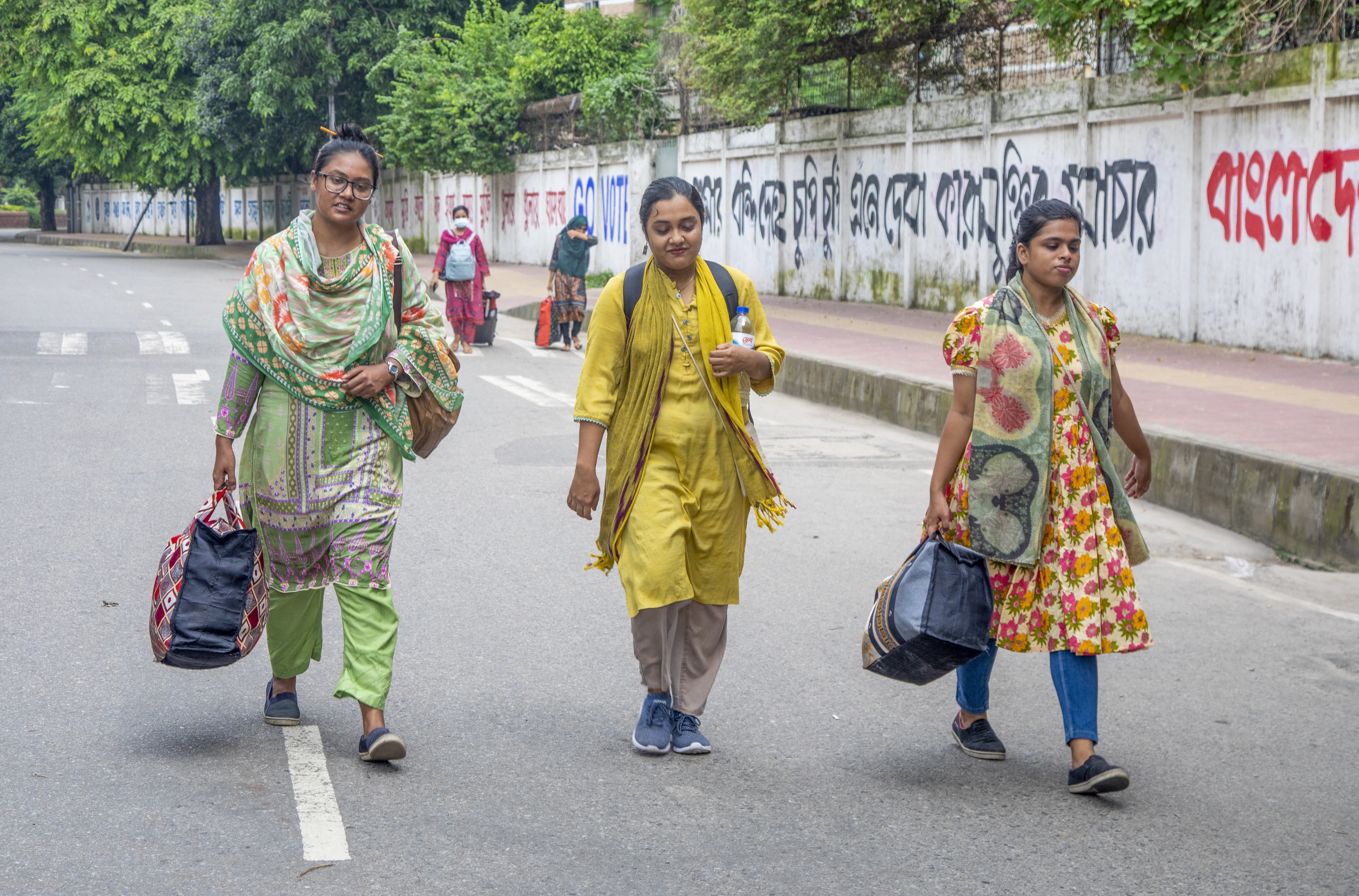 Bangladesh quota protesters call for nationwide shutdown