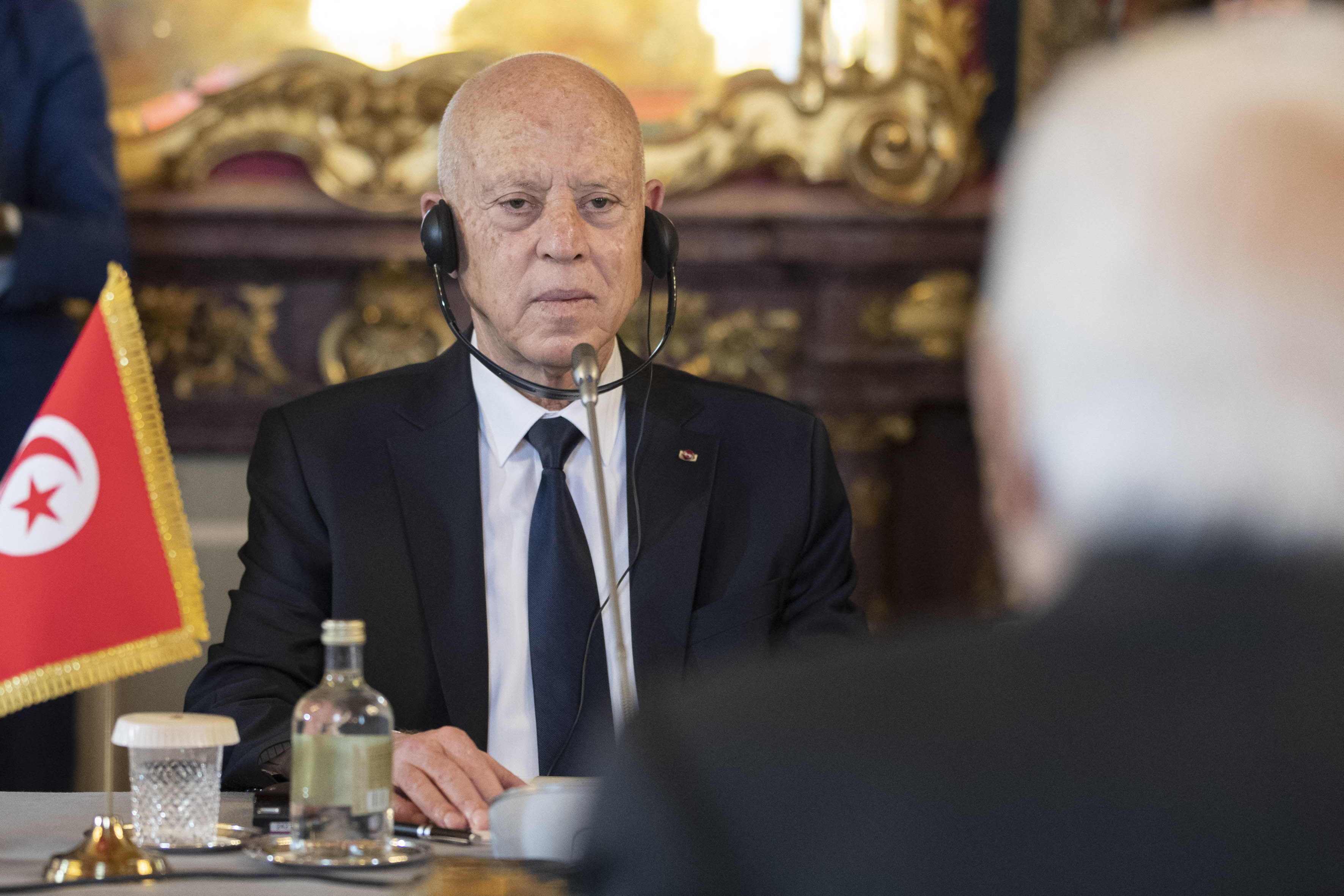 This photo taken and issued as a handout on July 24, 2023 by the Italian Presidency's press office shows Italy's President Sergio Mattarella (R) and his Tunisian counterpart Kais Saied during their meeting at the Quirinale presidential palace in Rome. (Photo by Handout / Quirinale Press Office / AFP) / RESTRICTED TO EDITORIAL USE - MANDATORY CREDIT "AFP PHOTO / QUIRINALE PRESS OFFICE" - NO MARKETING NO ADVERTISING CAMPAIGNS - DISTRIBUTED AS A SERVICE TO CLIENTS - RESTRICTED TO EDITORIAL USE - MANDATORY CREDIT "AFP PHOTO / QUIRINALE PRESS OFFICE" - NO MARKETING NO ADVERTISING CAMPAIGNS - DISTRIBUTED AS A SERVICE TO CLIENTS RESTRICTED TO EDITORIAL USE - MANDATORY CREDIT "AFP PHOTO / QUIRINAL