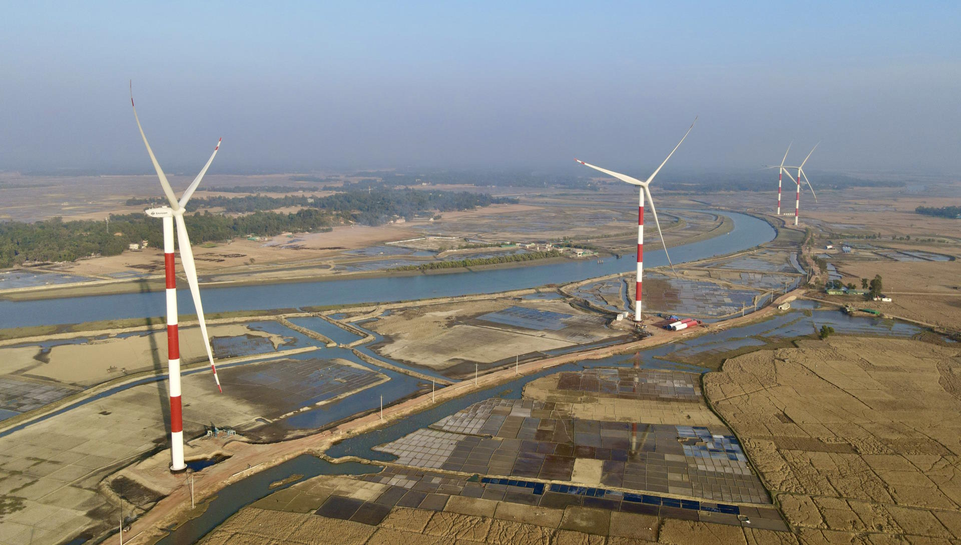 green energy windmills