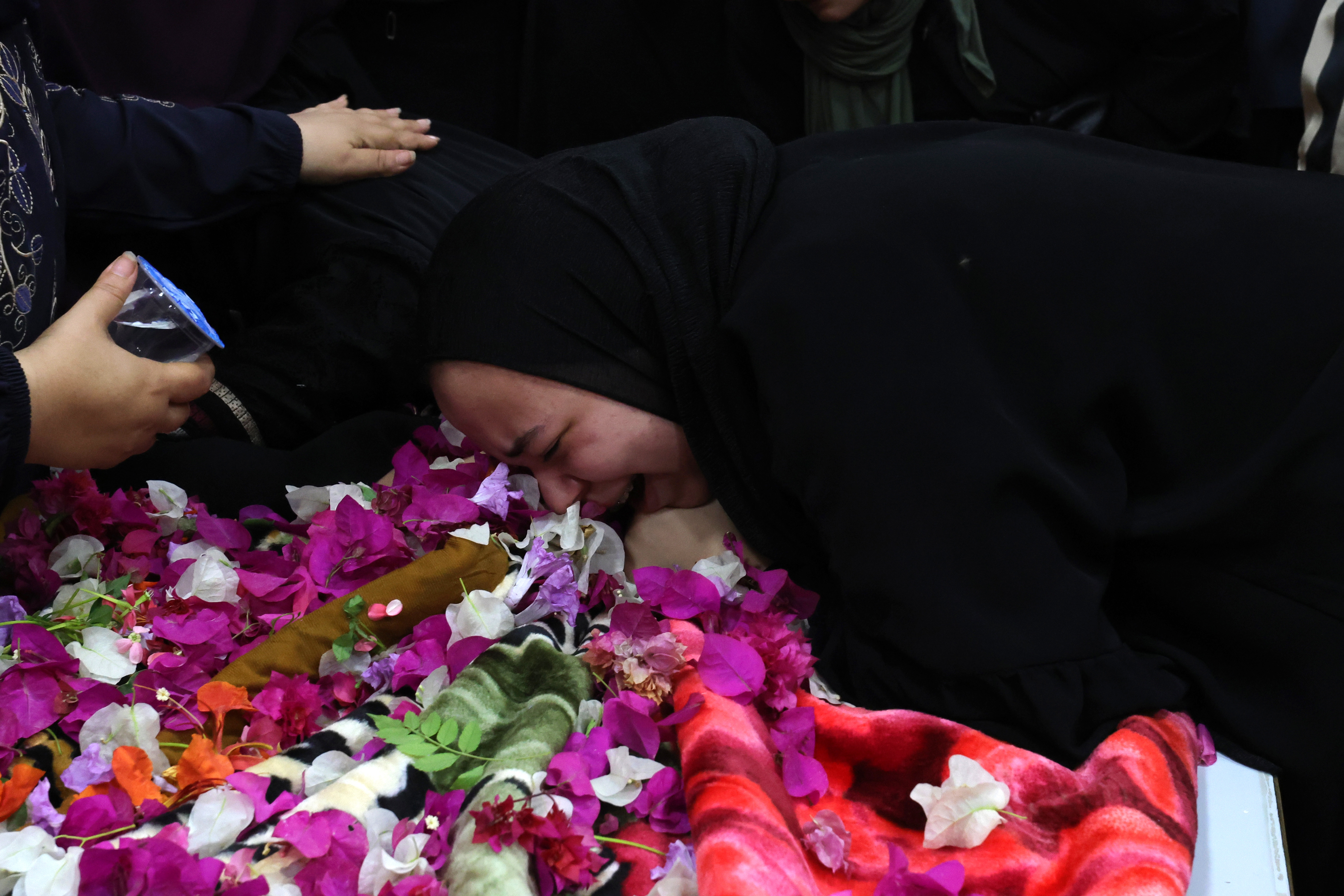 Ten Palestinians killed in Israeli operation in West Bank