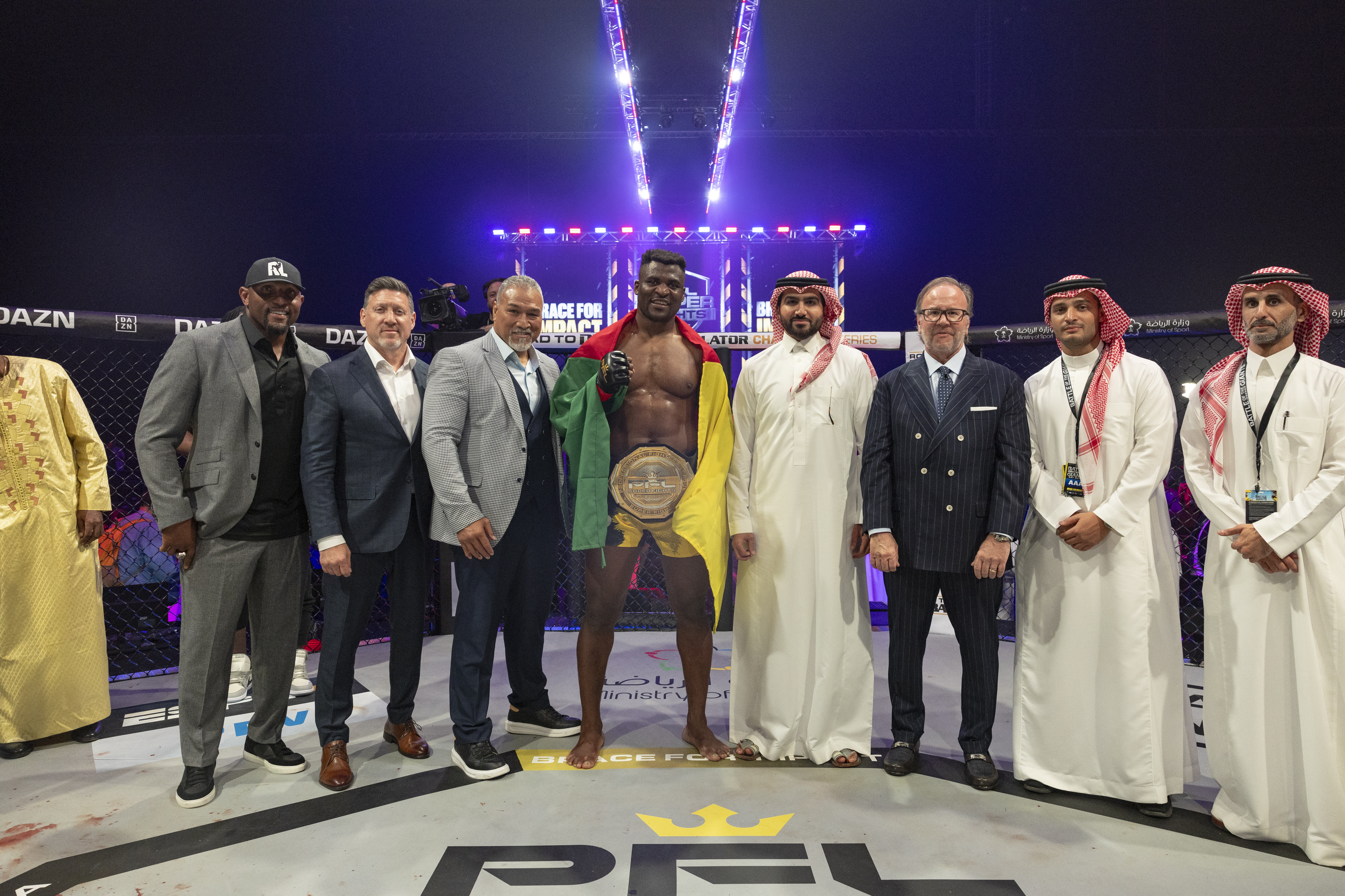 Heavyweight Francis Ngannou knocks out Renan Ferreira in MMA return