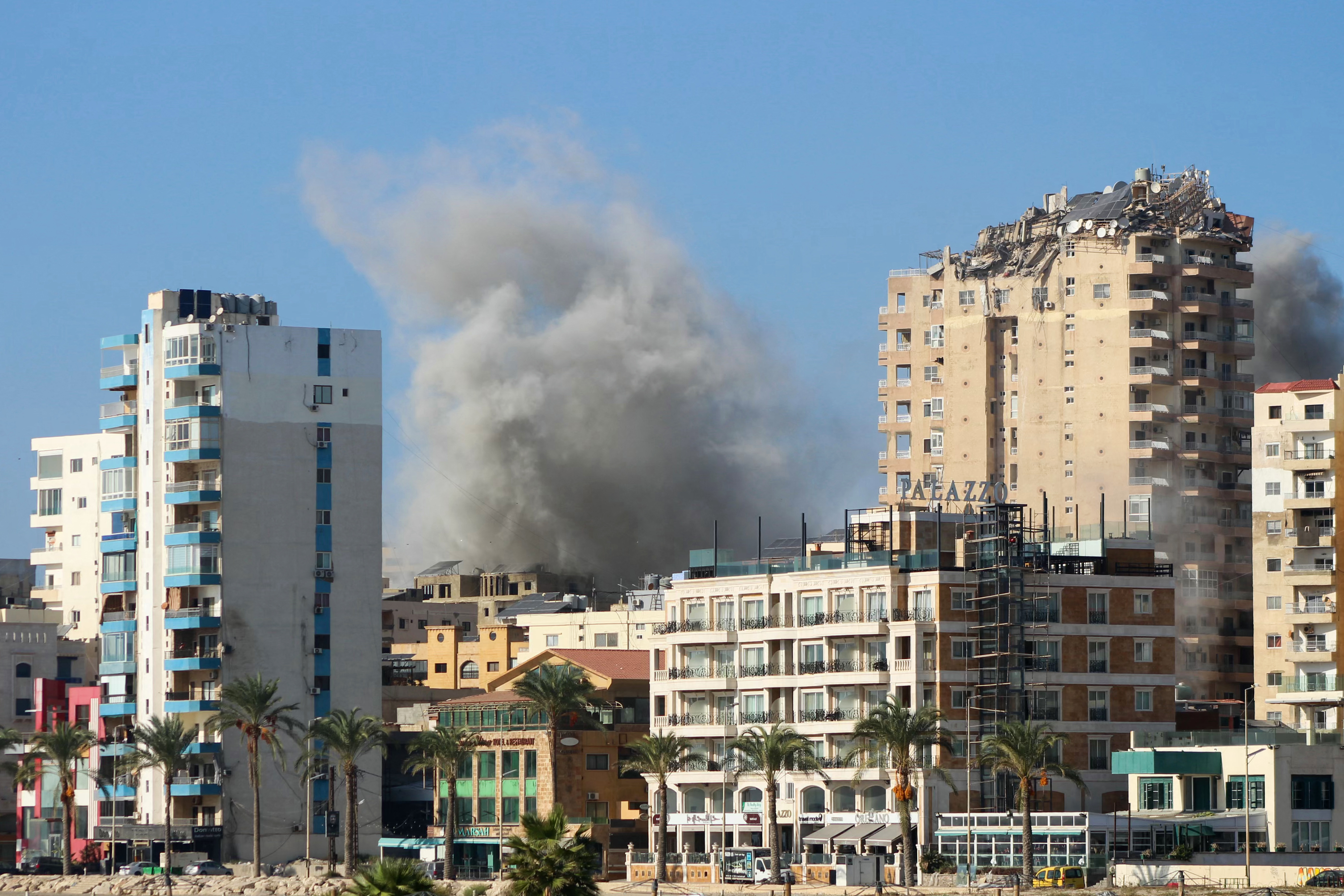 Israel launches fresh strikes on Tyre after 7 killed in earlier raid