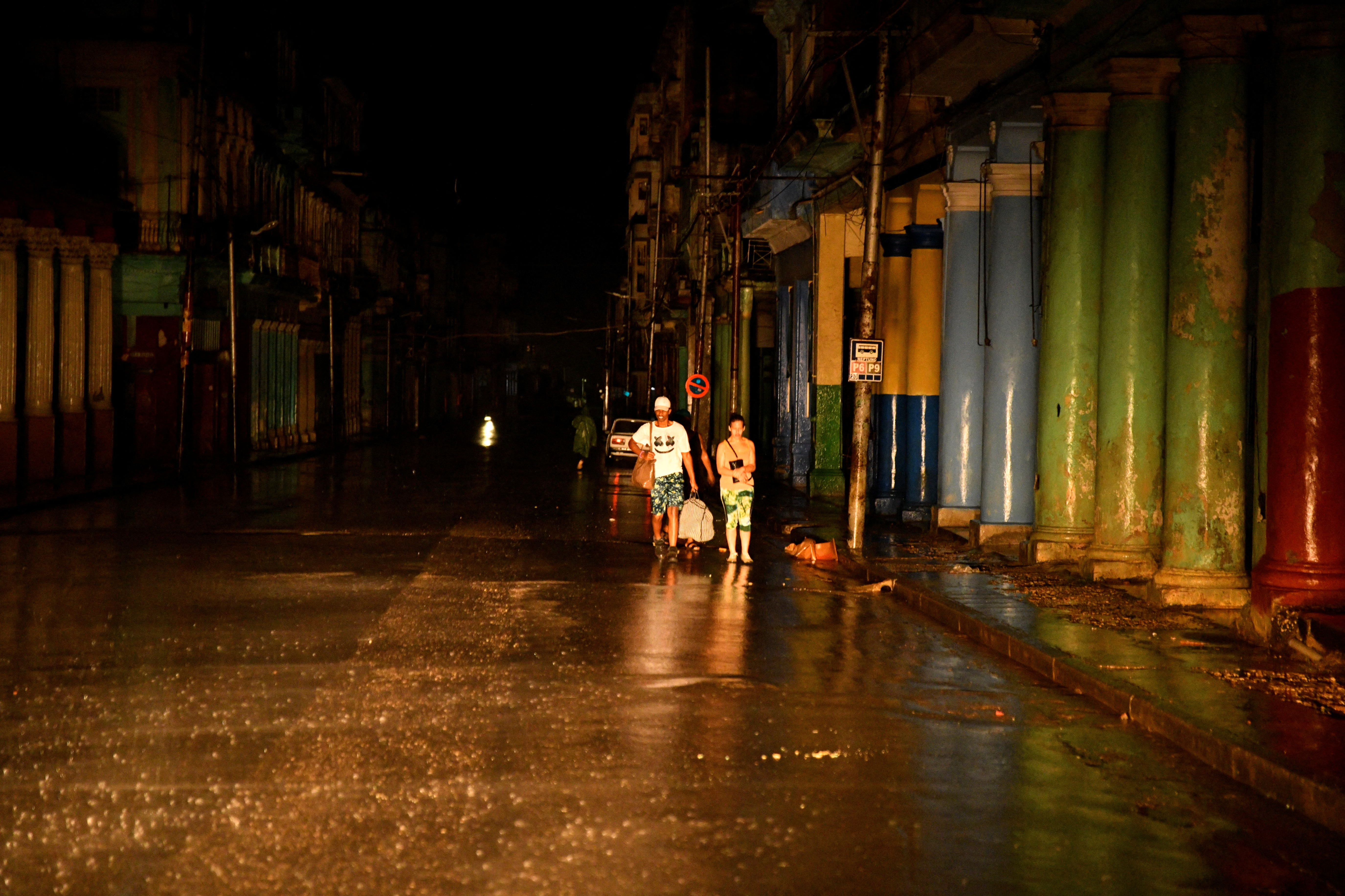 A view of a street without light during a blackout in Cuba