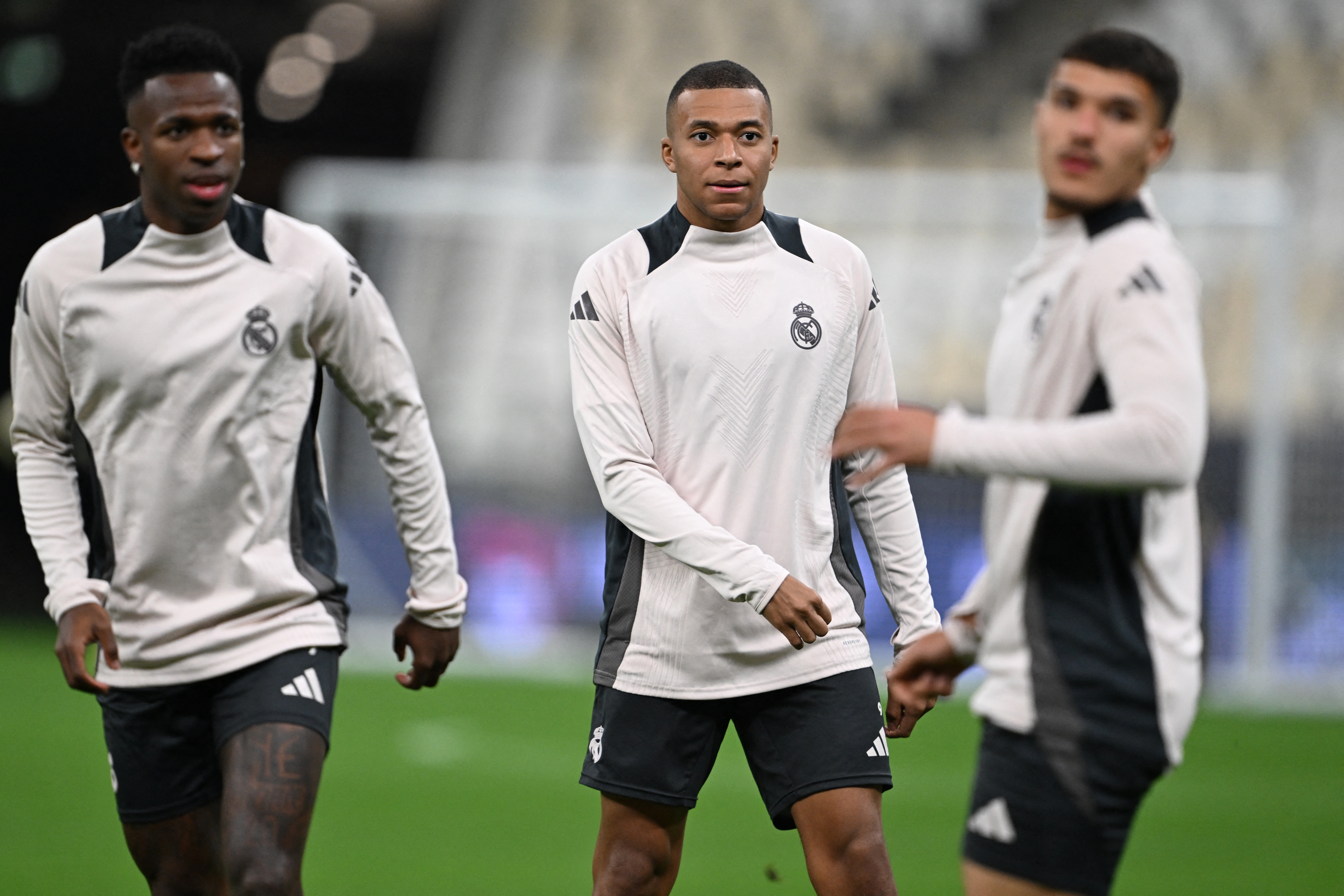 Kylian Mbappe training in Qatar.