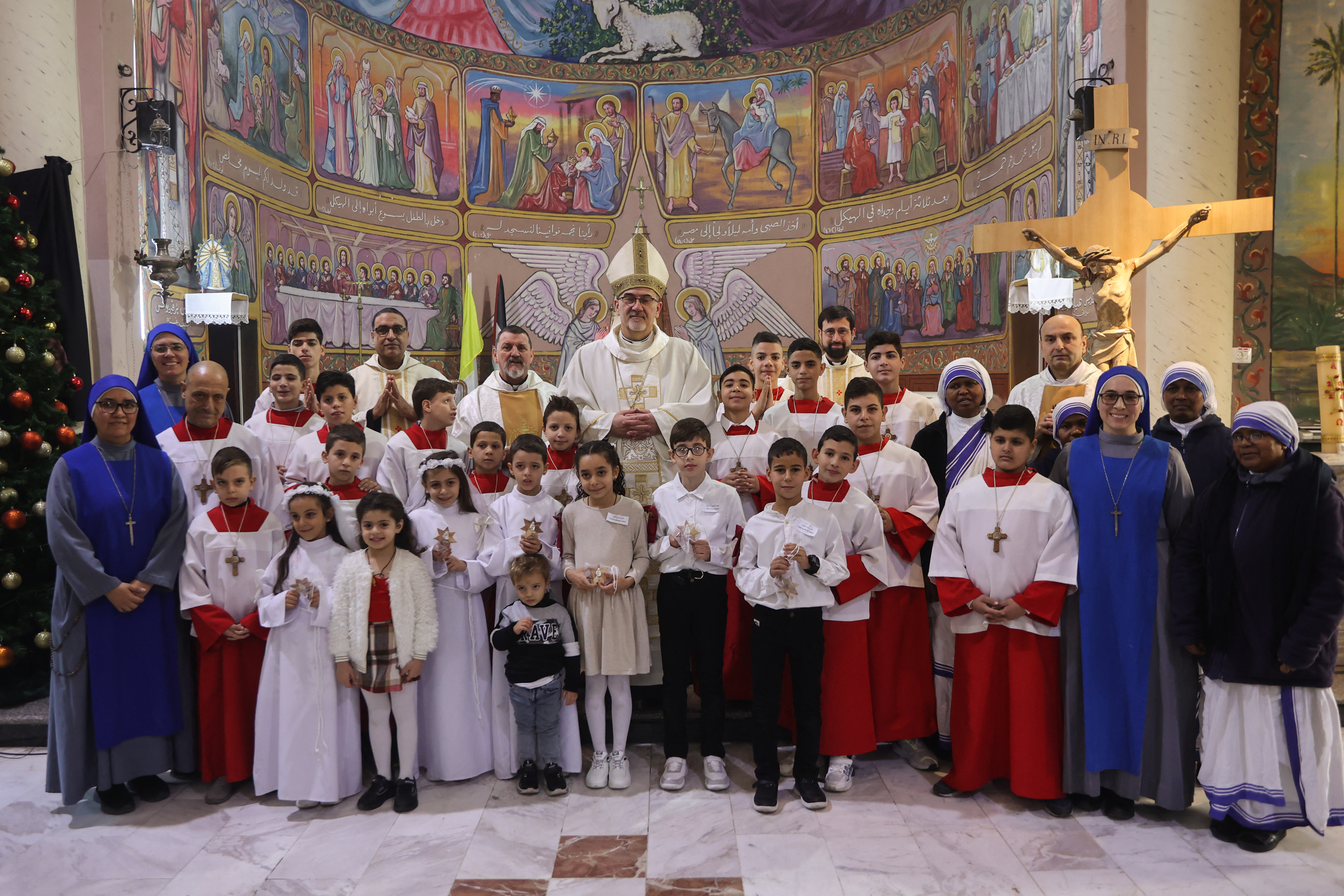 Vatican envoy celebrates Mass with Gaza's Christians