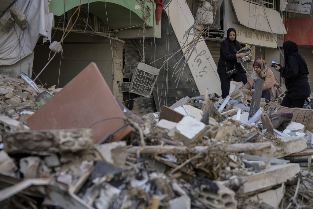 Destroyed buildings Lebanon