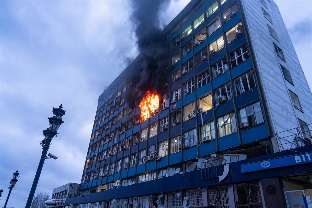A building is on fire in the aftermath of the Russian attack on Zaporizhzhia on January 8, 2025 [Handout/Zaporizhzhia Regional Military Administration via Anadolu]